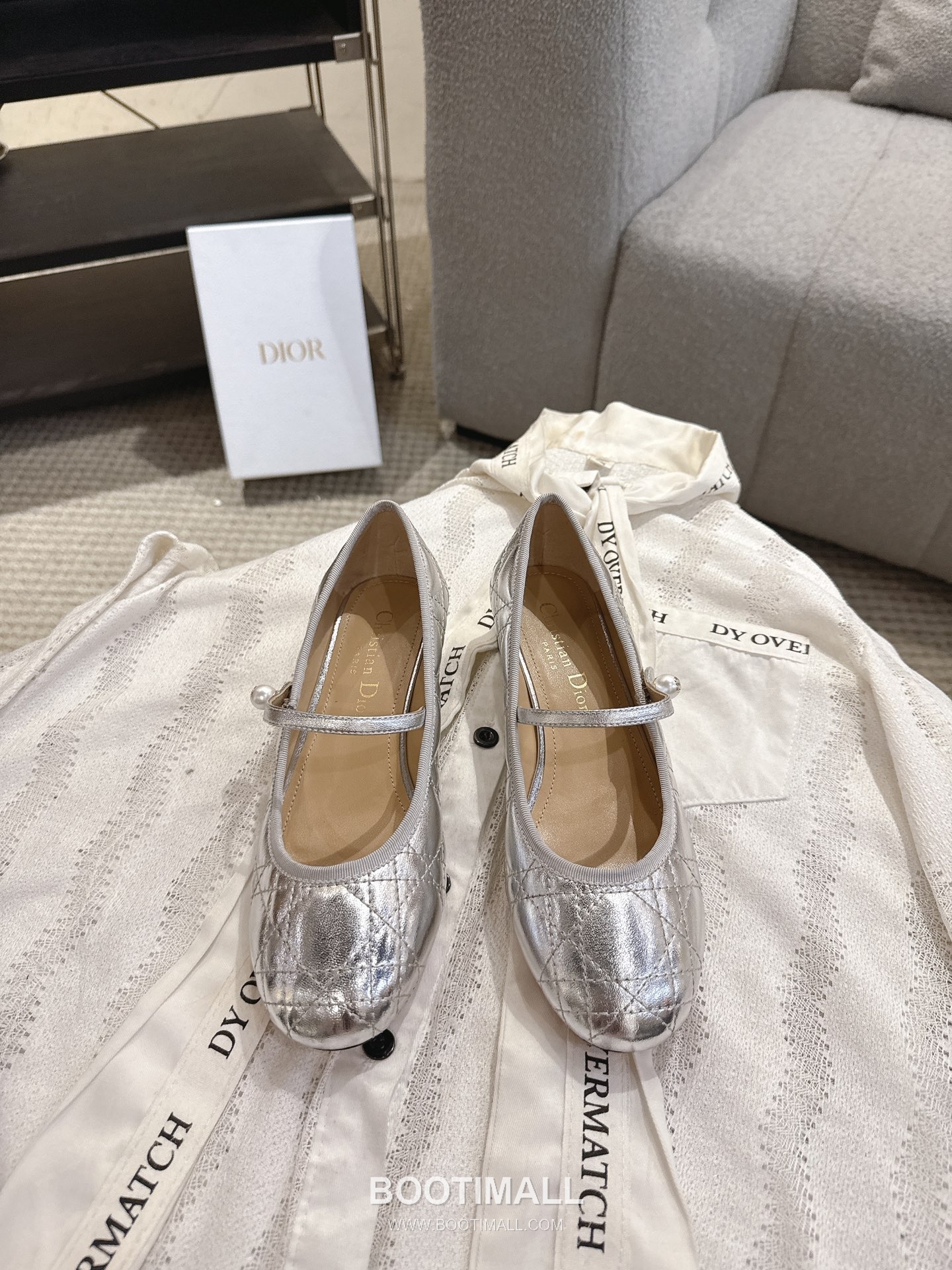 Dior CD Pearl Quilted Lambskin Ballet Flat Shoes 디올 CD 펄 퀼팅 램스킨 발레 플랫 슈즈 1