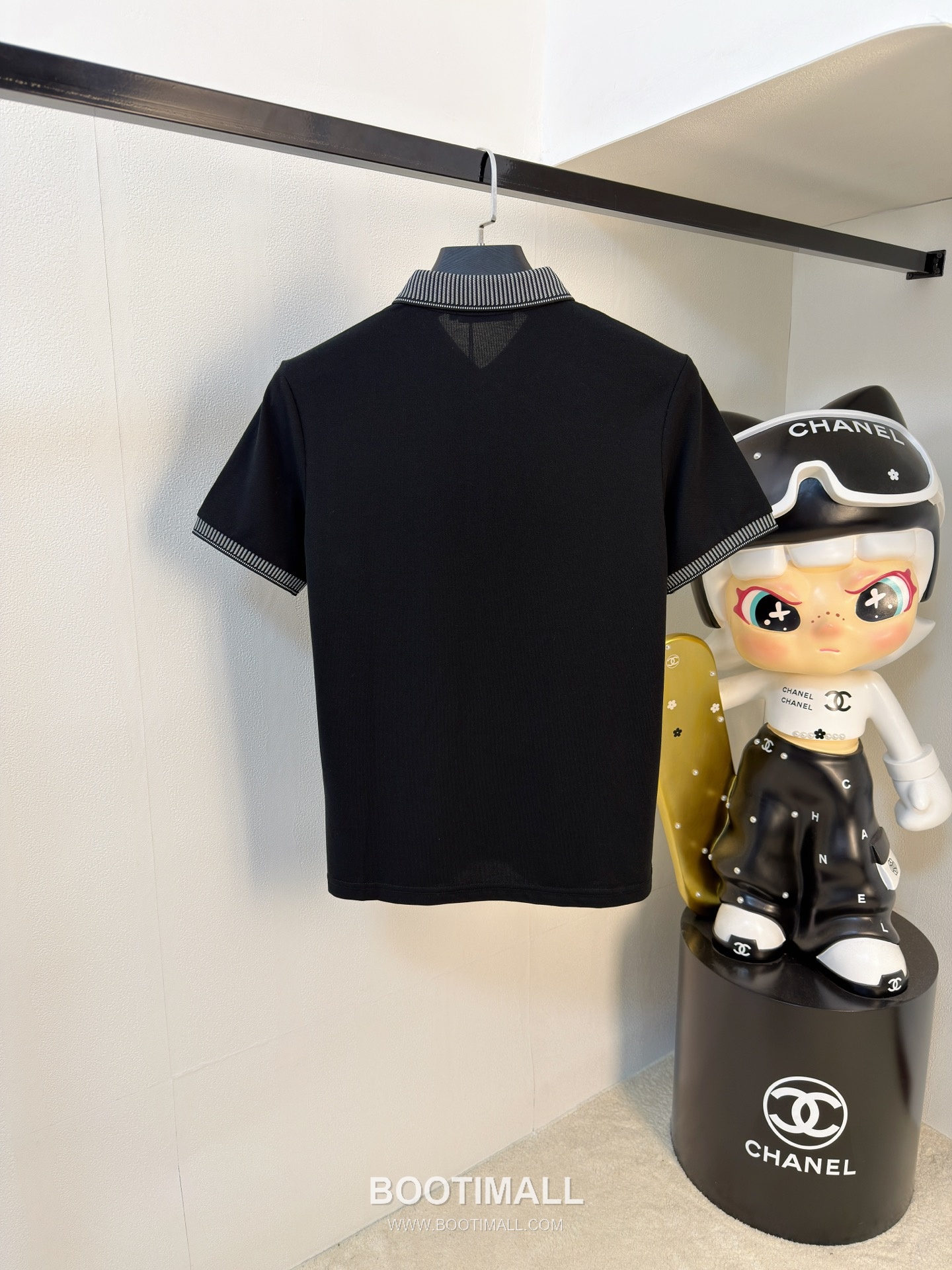 Prada Logo Pique Cotton Polo Shirt Black White 프라다 로고 피케 코튼 폴로 셔츠 블랙 화이트 8