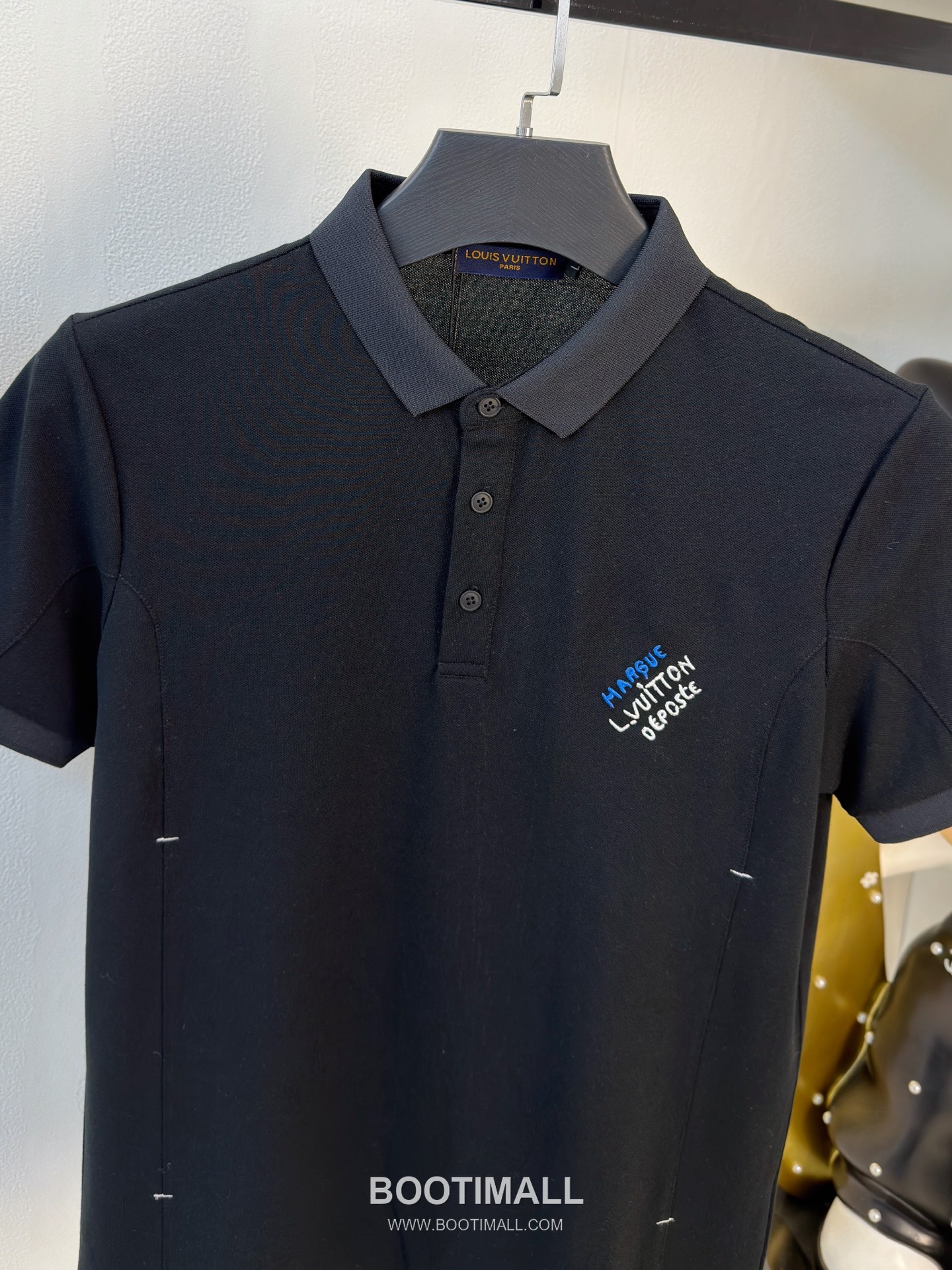 Louis Vuitton Logo Pique Cotton Polo Shirt White 루이비통 로고 피케 코튼 폴로 셔츠 화이트 3