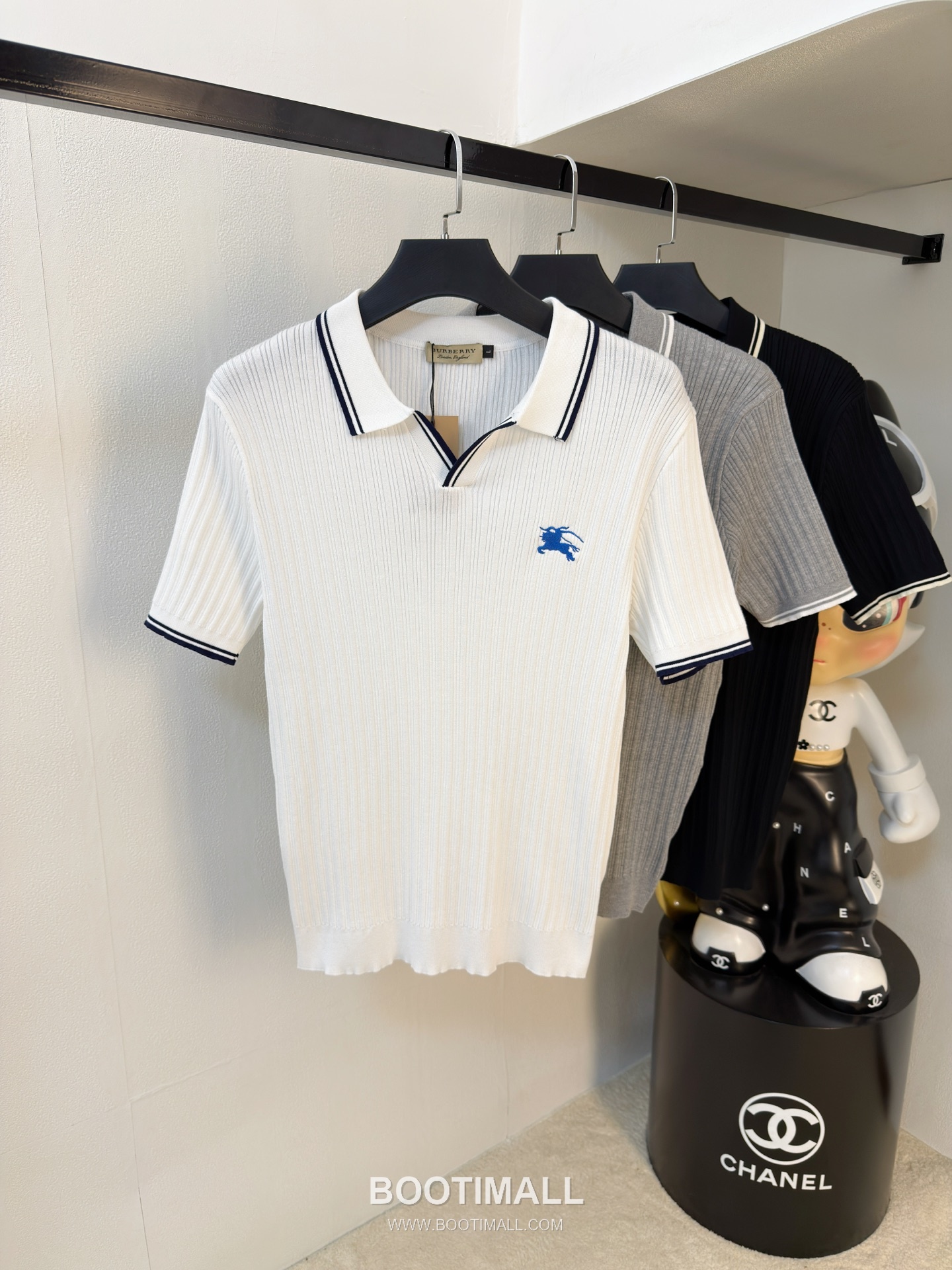 Burberry Spring Summer Premium Knit Short Sleeve T-Shirt 버버리 2026 봄여름 프리미엄 니트 반팔 티셔츠 1