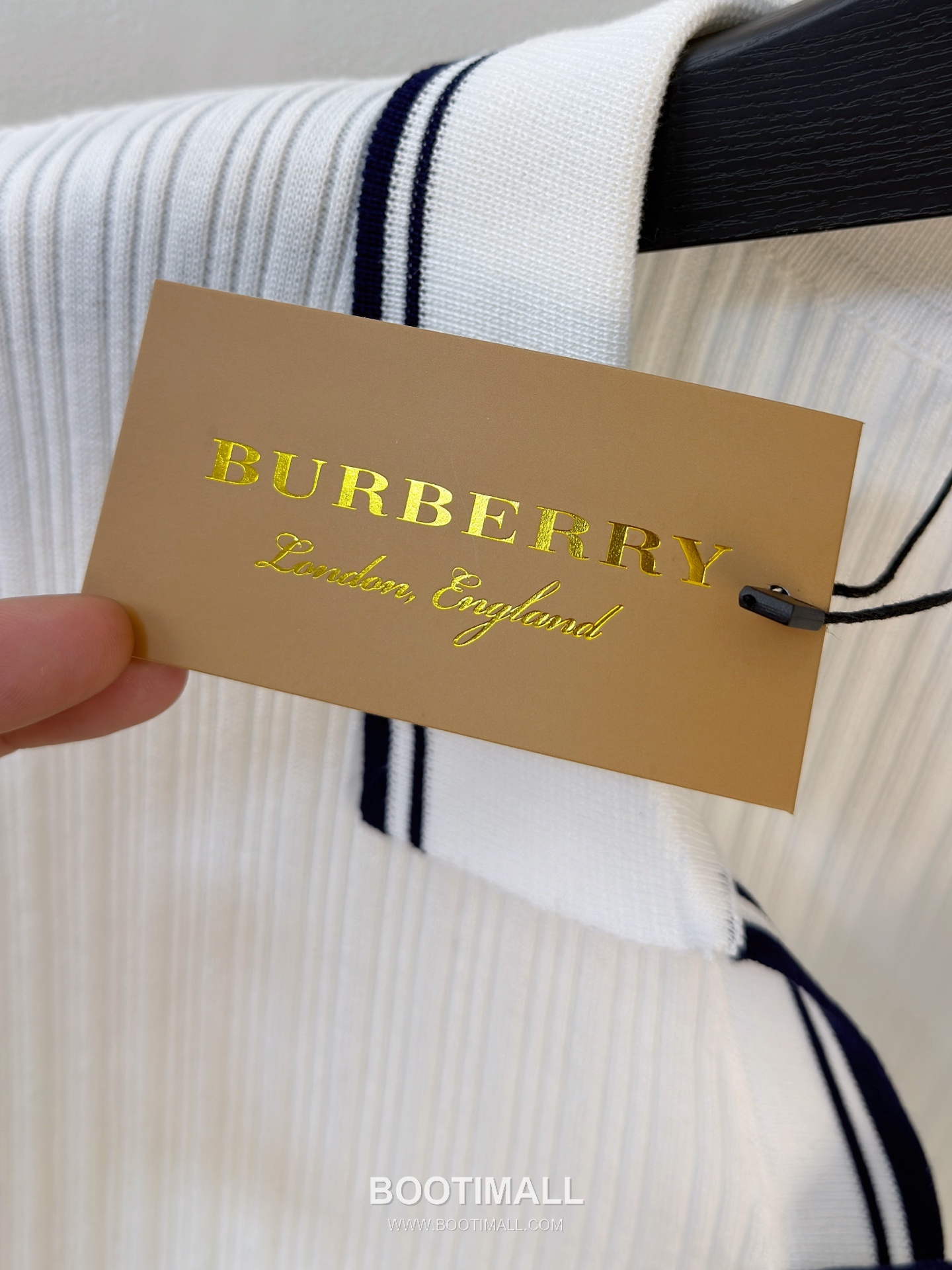 Burberry Spring Summer Premium Knit Short Sleeve T-Shirt 버버리 2026 봄여름 프리미엄 니트 반팔 티셔츠 5