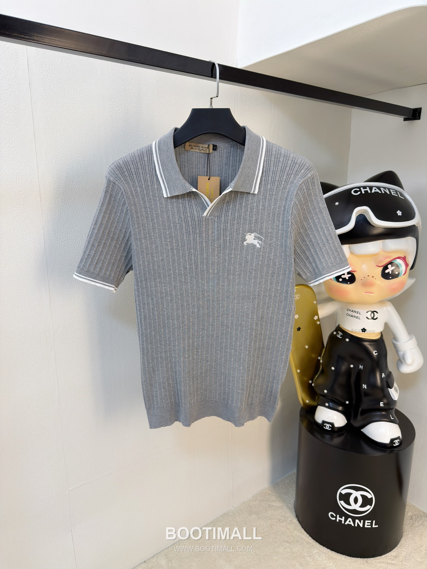 Burberry Spring Summer Premium Knit Short Sleeve T-Shirt 버버리 2026 봄여름 프리미엄 니트 반팔 티셔츠 1