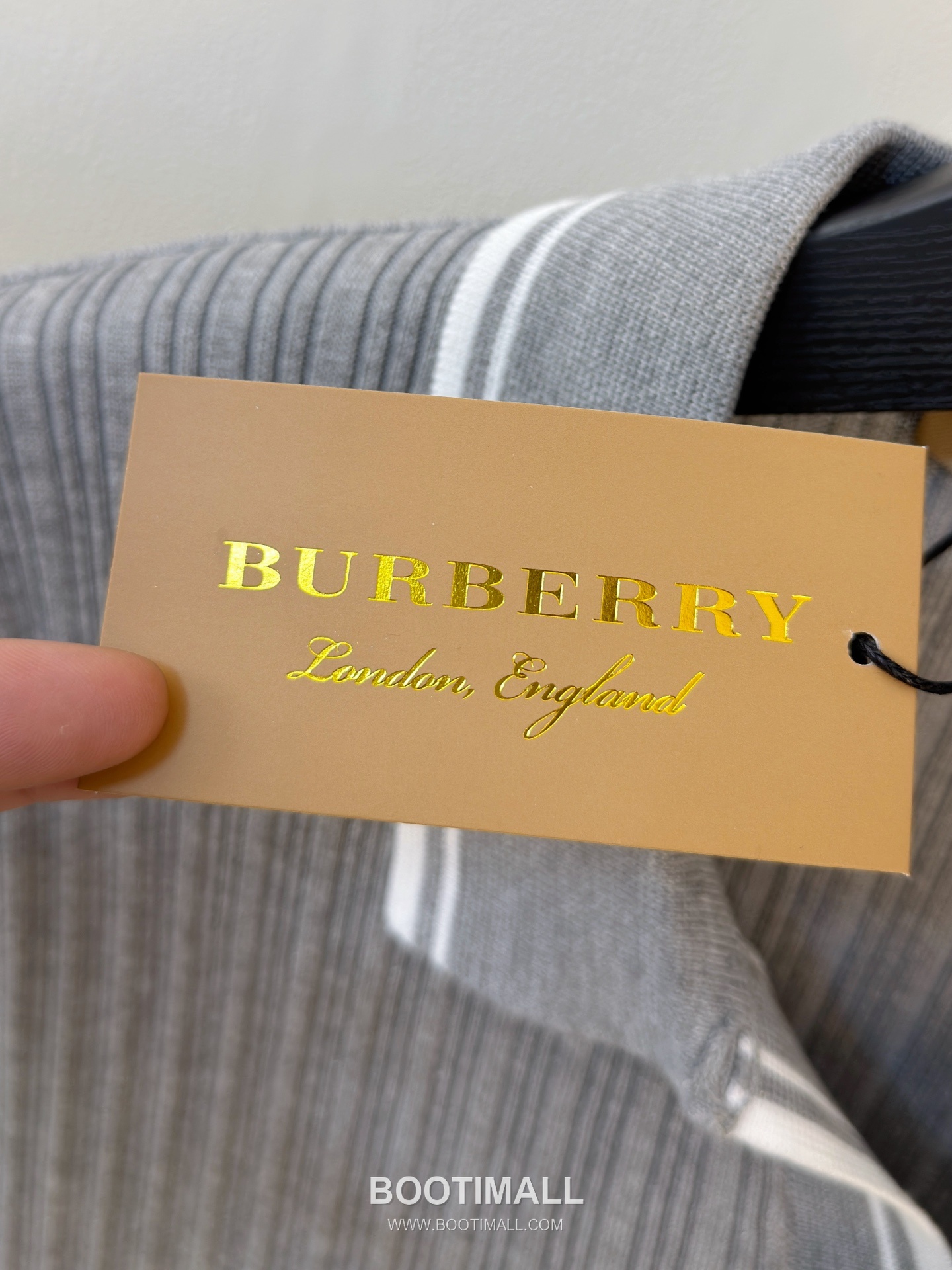 Burberry Spring Summer Premium Knit Short Sleeve T-Shirt 버버리 2026 봄여름 프리미엄 니트 반팔 티셔츠 4