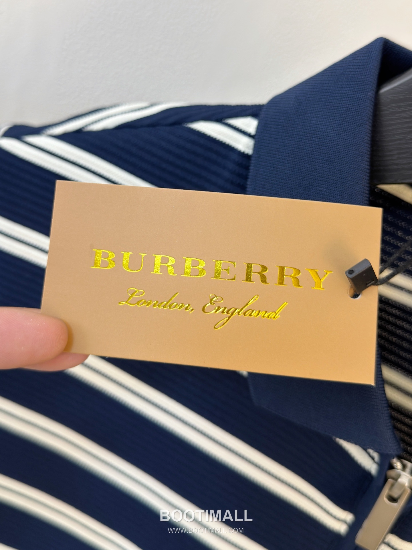 Burberry Spring Summer Premium Knit Short Sleeve T-Shirt 버버리 2026 봄여름 프리미엄 니트 반팔 티셔츠 4