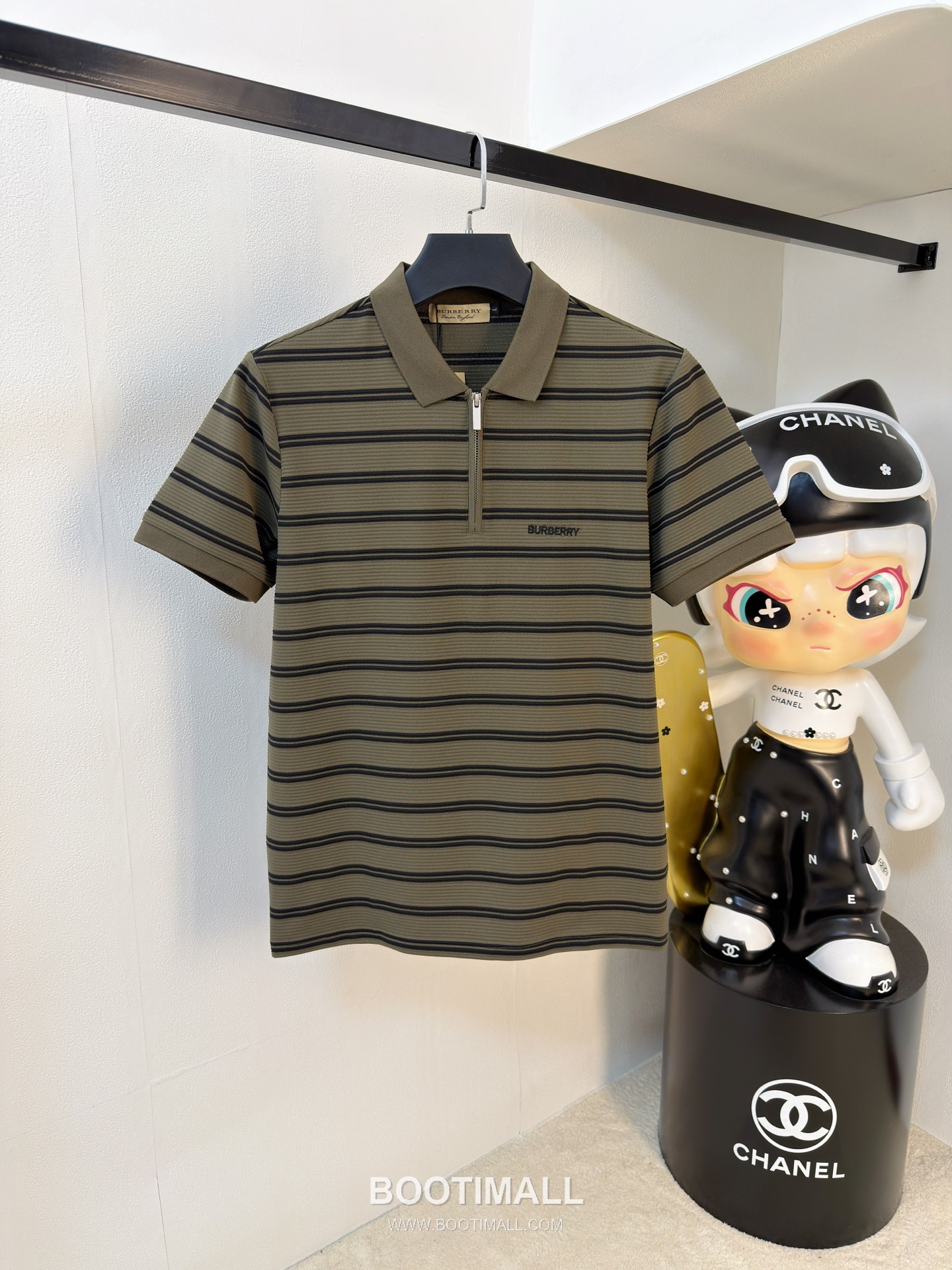 Burberry Spring Summer Premium Knit Short Sleeve T-Shirt 버버리 2026 봄여름 프리미엄 니트 반팔 티셔츠 1