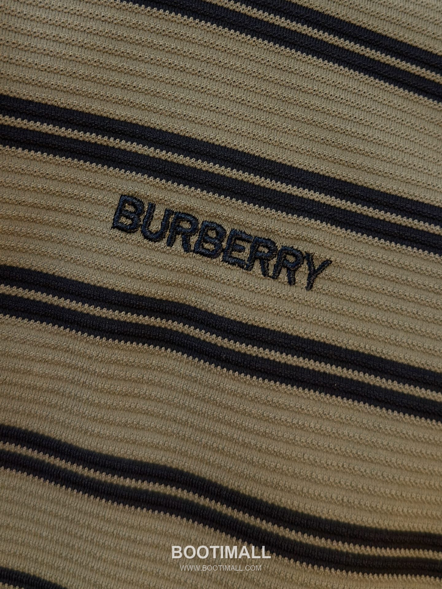 Burberry Spring Summer Premium Knit Short Sleeve T-Shirt 버버리 2026 봄여름 프리미엄 니트 반팔 티셔츠 5