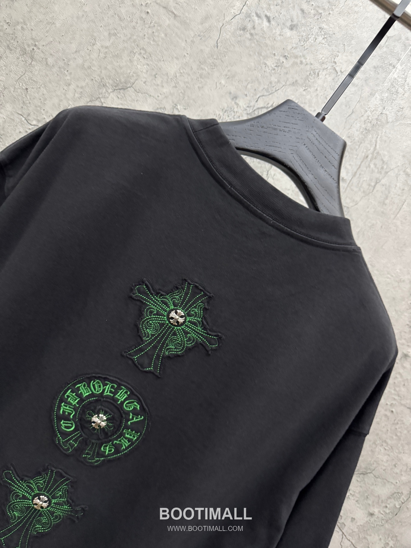 Chrome Hearts Embroidered Cross Logo Short Sleeve T-Shirt 크롬하츠 자수 크로스 로고 반팔 티셔츠 4