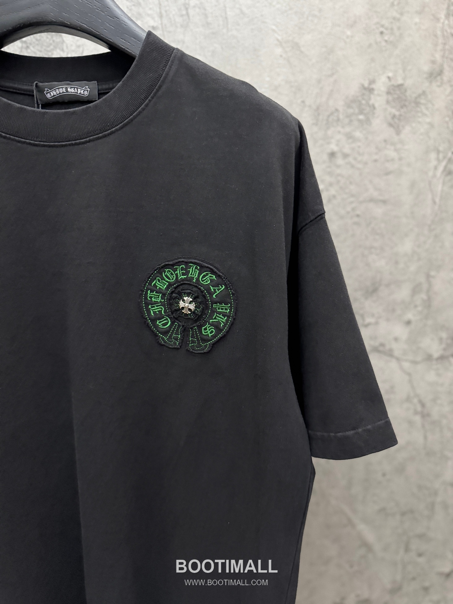 Chrome Hearts Embroidered Cross Logo Short Sleeve T-Shirt 크롬하츠 자수 크로스 로고 반팔 티셔츠 5
