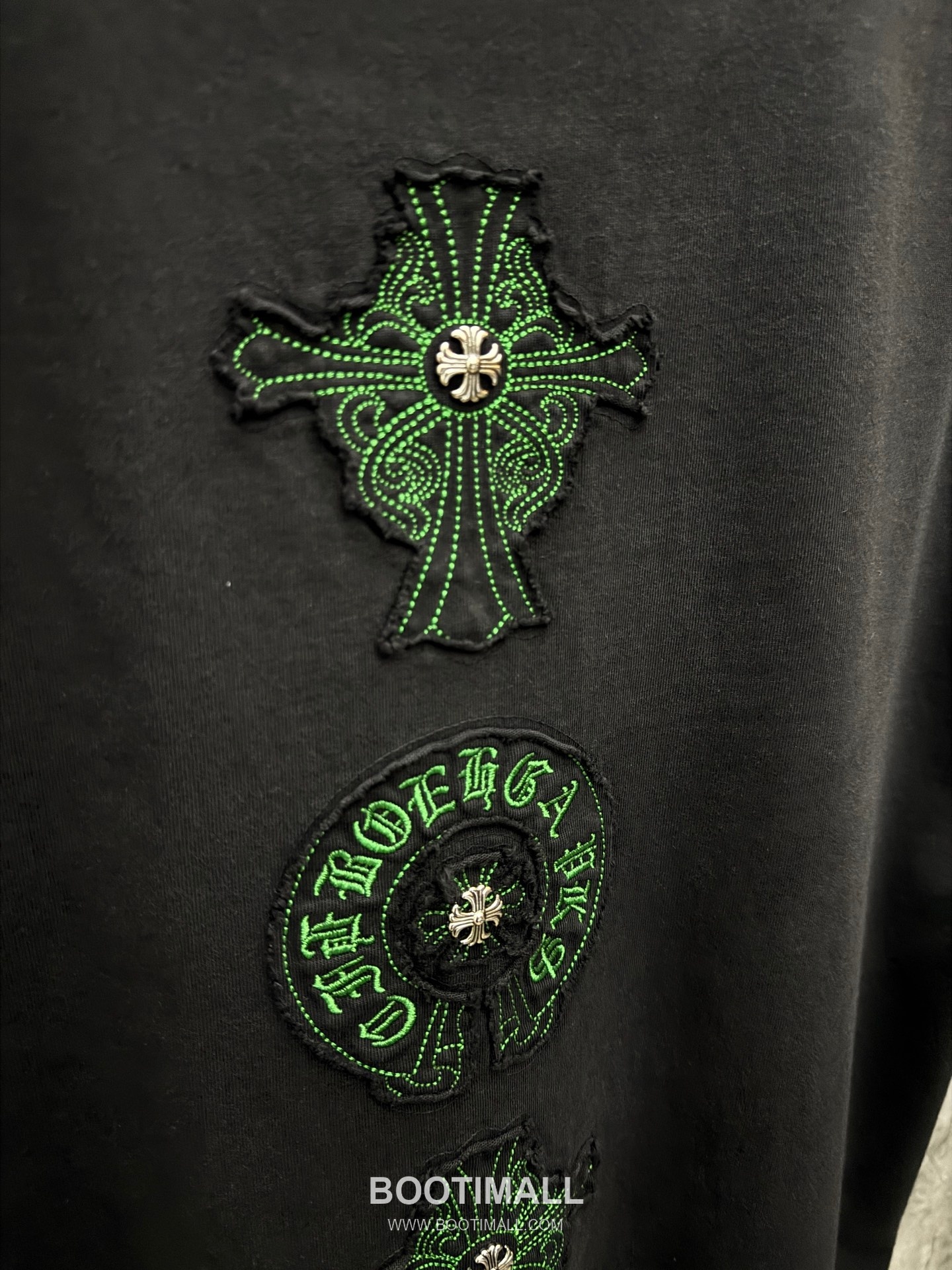 Chrome Hearts Embroidered Cross Logo Short Sleeve T-Shirt 크롬하츠 자수 크로스 로고 반팔 티셔츠 8