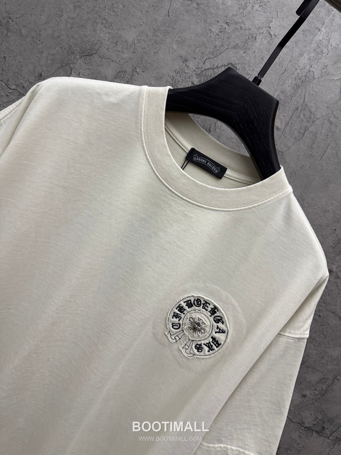 Chrome Hearts Embroidered Cross Logo Short Sleeve T-Shirt 크롬하츠 자수 크로스 로고 반팔 티셔츠 3