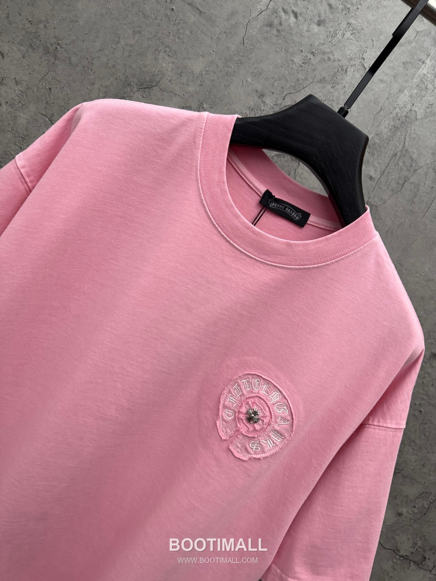 Chrome Hearts Embroidered Cross Logo Short Sleeve T-Shirt 크롬하츠 자수 크로스 로고 반팔 티셔츠 3