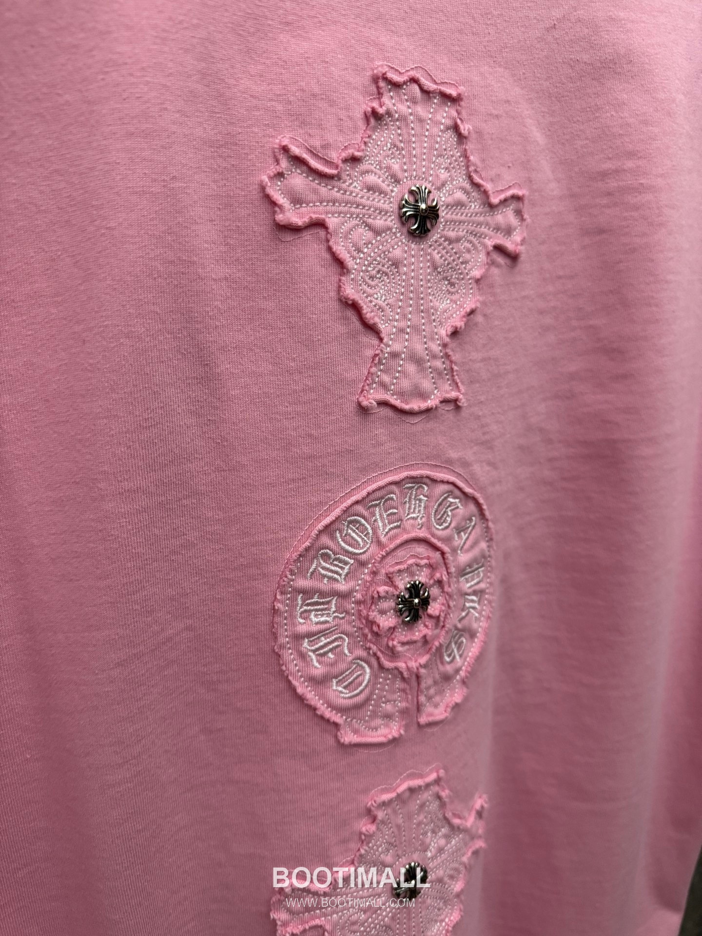 Chrome Hearts Embroidered Cross Logo Short Sleeve T-Shirt 크롬하츠 자수 크로스 로고 반팔 티셔츠 8