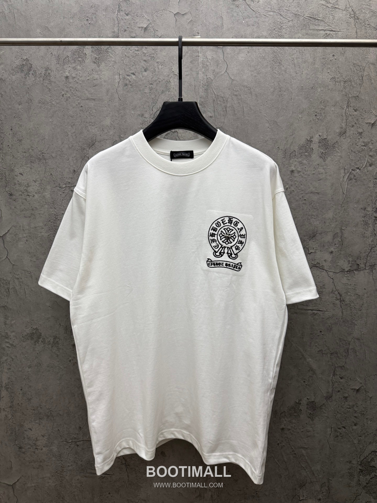 Chrome Hearts 2026 Embroidery Short Sleeve T-Shirt 크롬하츠 2026 자수 반팔 티셔츠 1