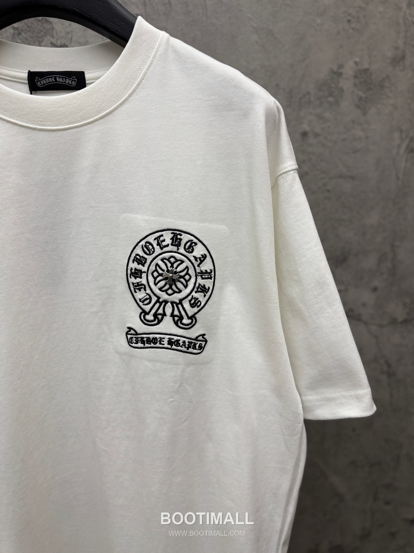 Chrome Hearts 2026 Embroidery Short Sleeve T-Shirt 크롬하츠 2026 자수 반팔 티셔츠 3