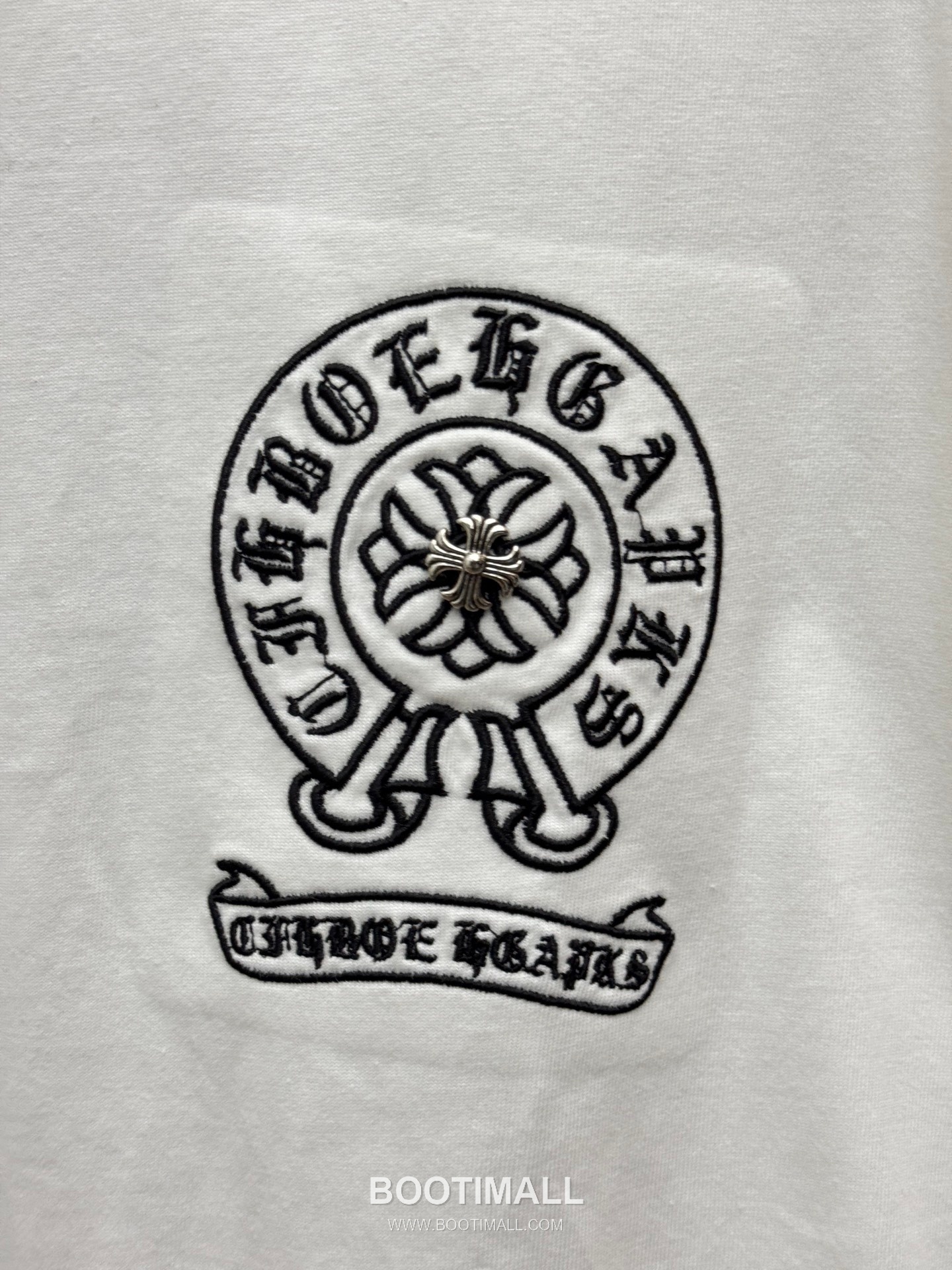 Chrome Hearts 2026 Embroidery Short Sleeve T-Shirt 크롬하츠 2026 자수 반팔 티셔츠 4