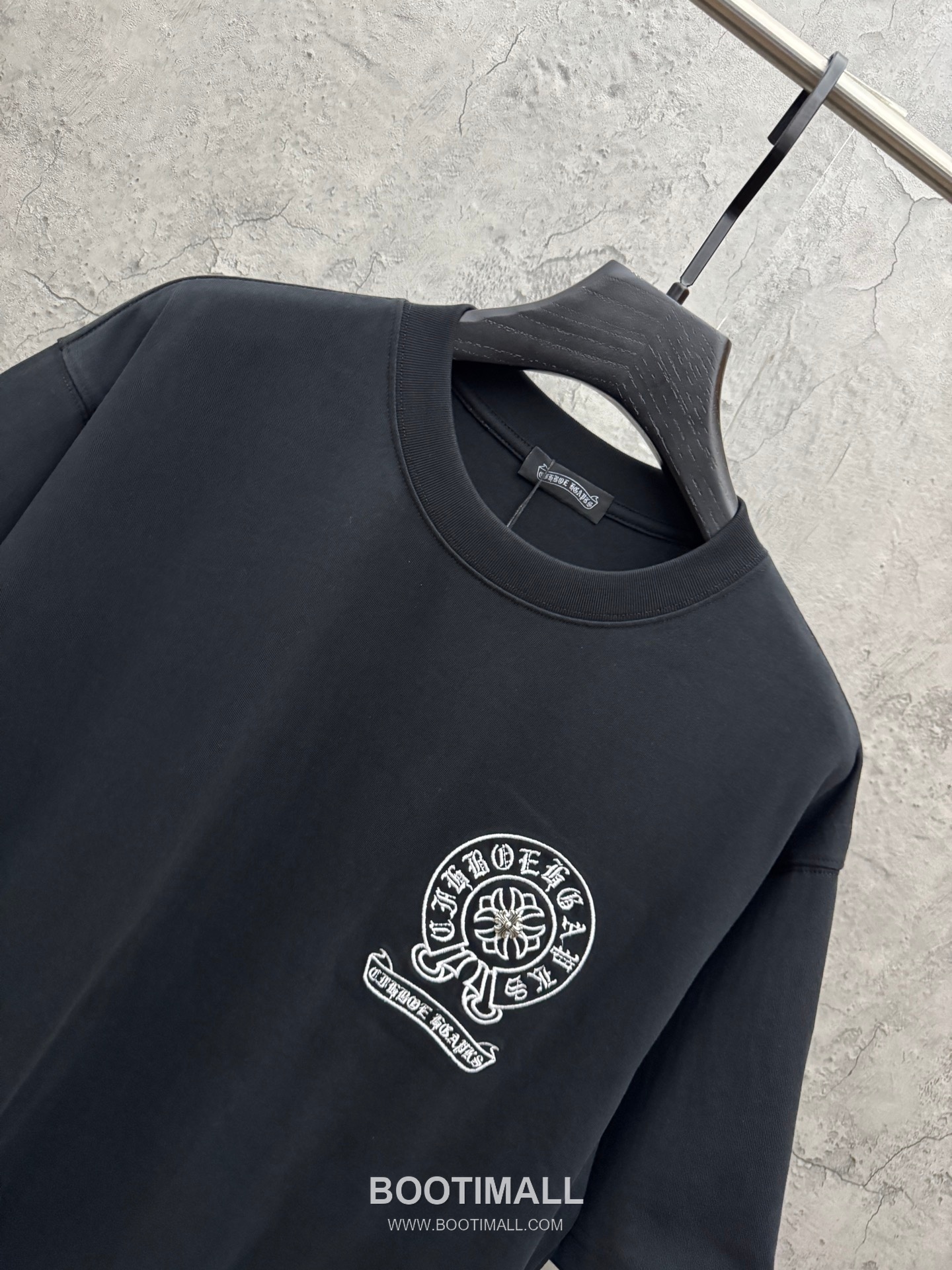 Chrome Hearts 2026 Embroidery Short Sleeve T-Shirt 크롬하츠 2026 자수 반팔 티셔츠 3