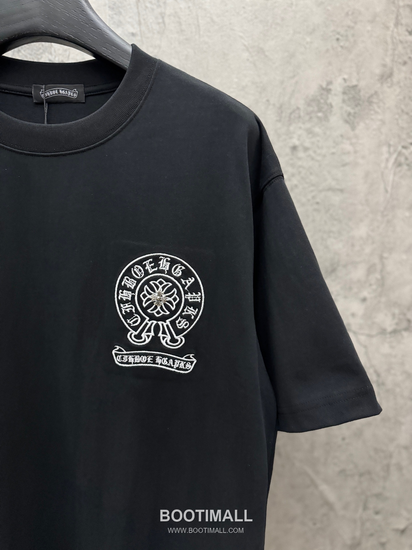 Chrome Hearts 2026 Embroidery Short Sleeve T-Shirt 크롬하츠 2026 자수 반팔 티셔츠 5