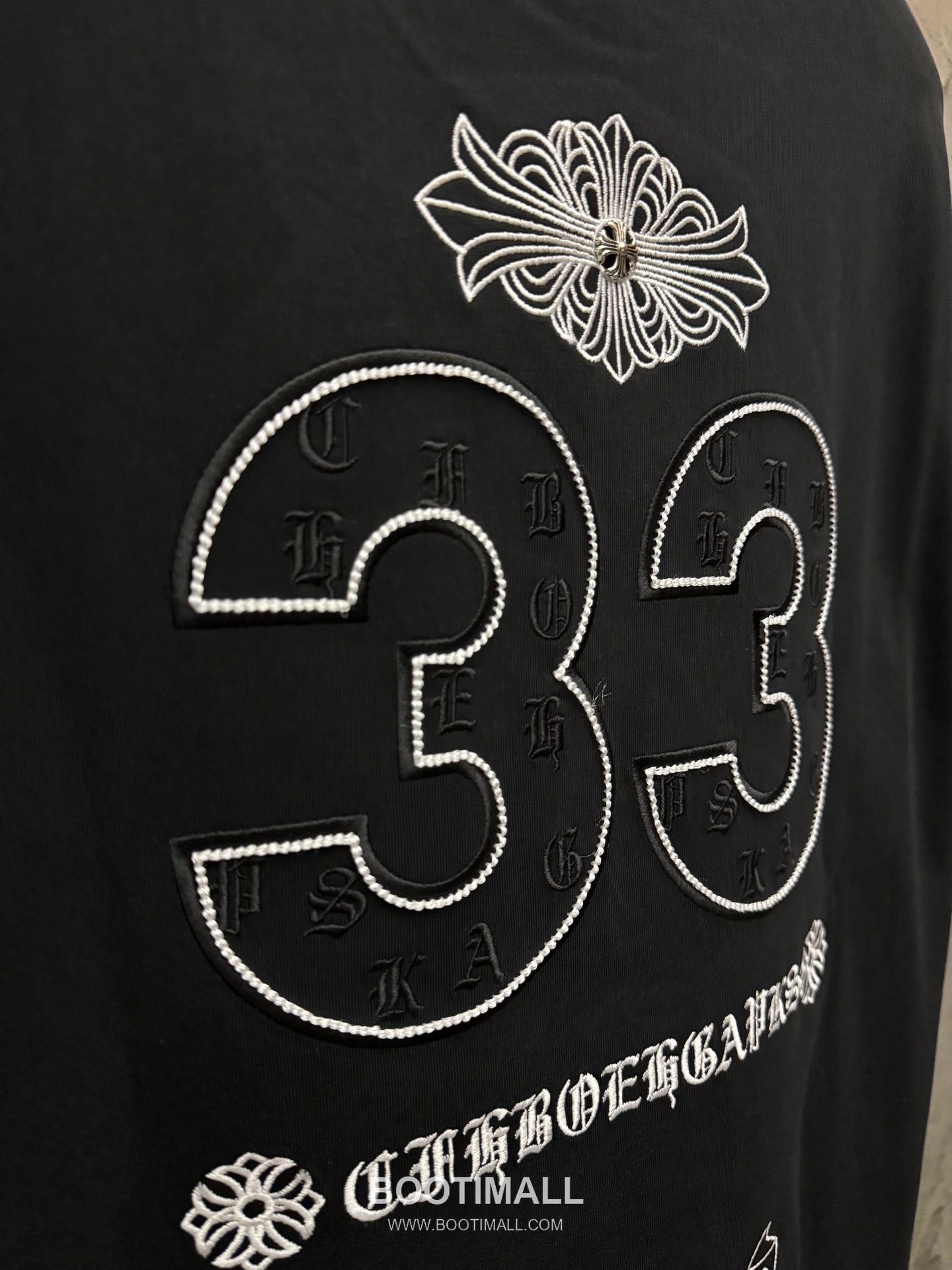 Chrome Hearts 2026 Embroidery Short Sleeve T-Shirt 크롬하츠 2026 자수 반팔 티셔츠 8