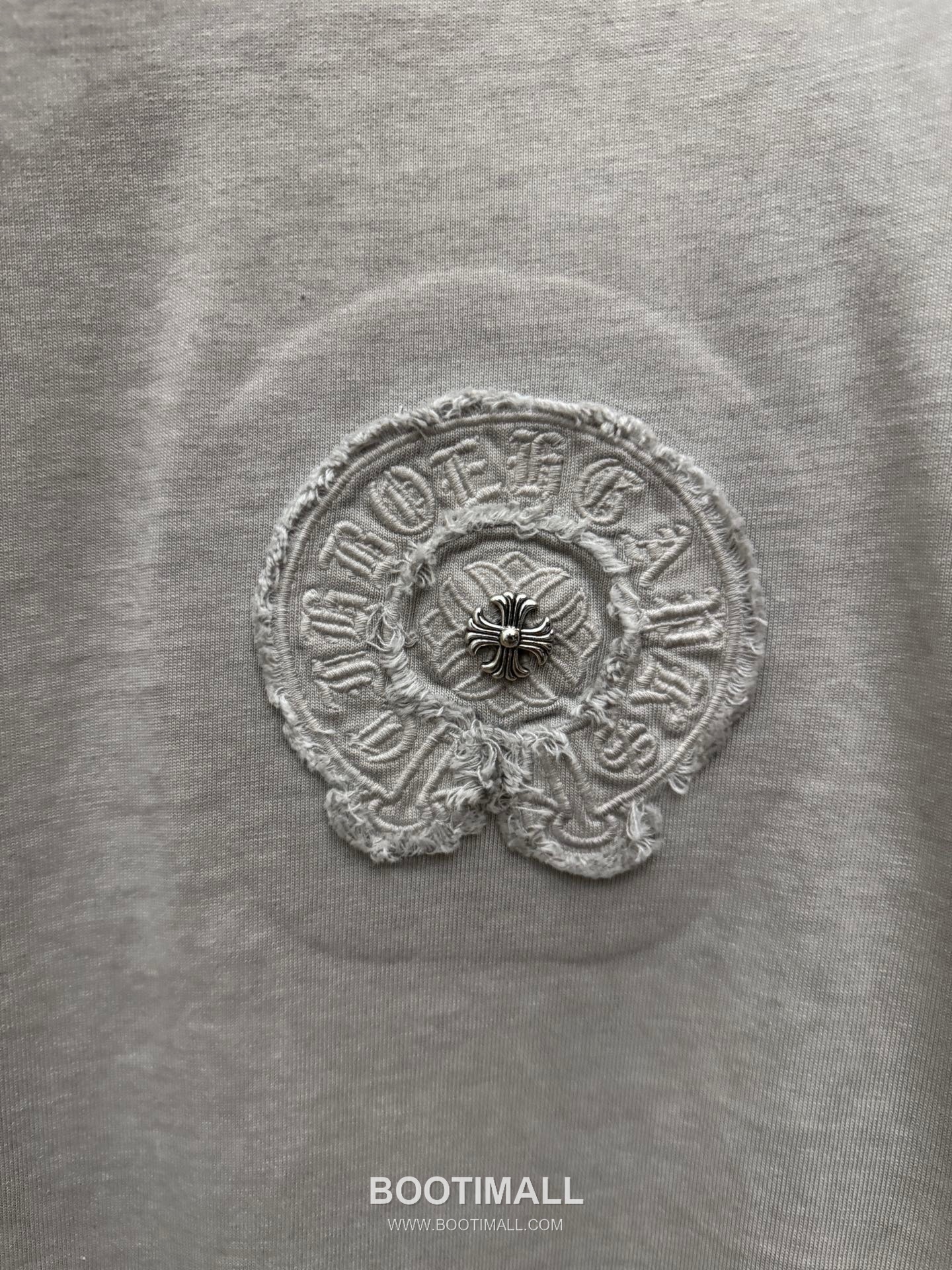 Chrome Hearts Embroidered Logo Washed Cotton Short Sleeve T-Shirt 크롬하츠 엠보 로고 워싱 코튼 반팔 티셔츠 6