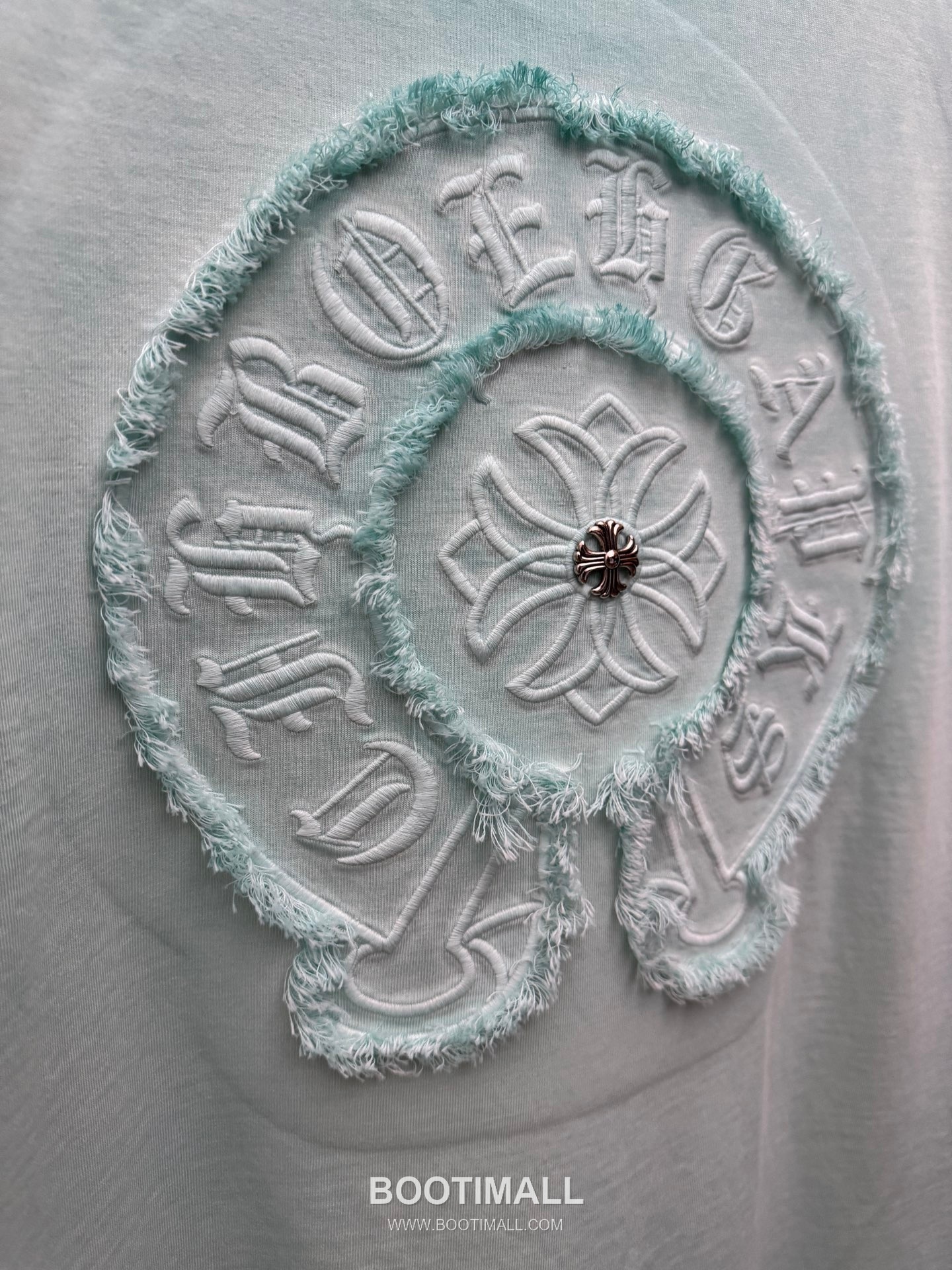 Chrome Hearts Embroidered Logo Washed Cotton Short Sleeve T-Shirt 크롬하츠 엠보 로고 워싱 코튼 반팔 티셔츠 8