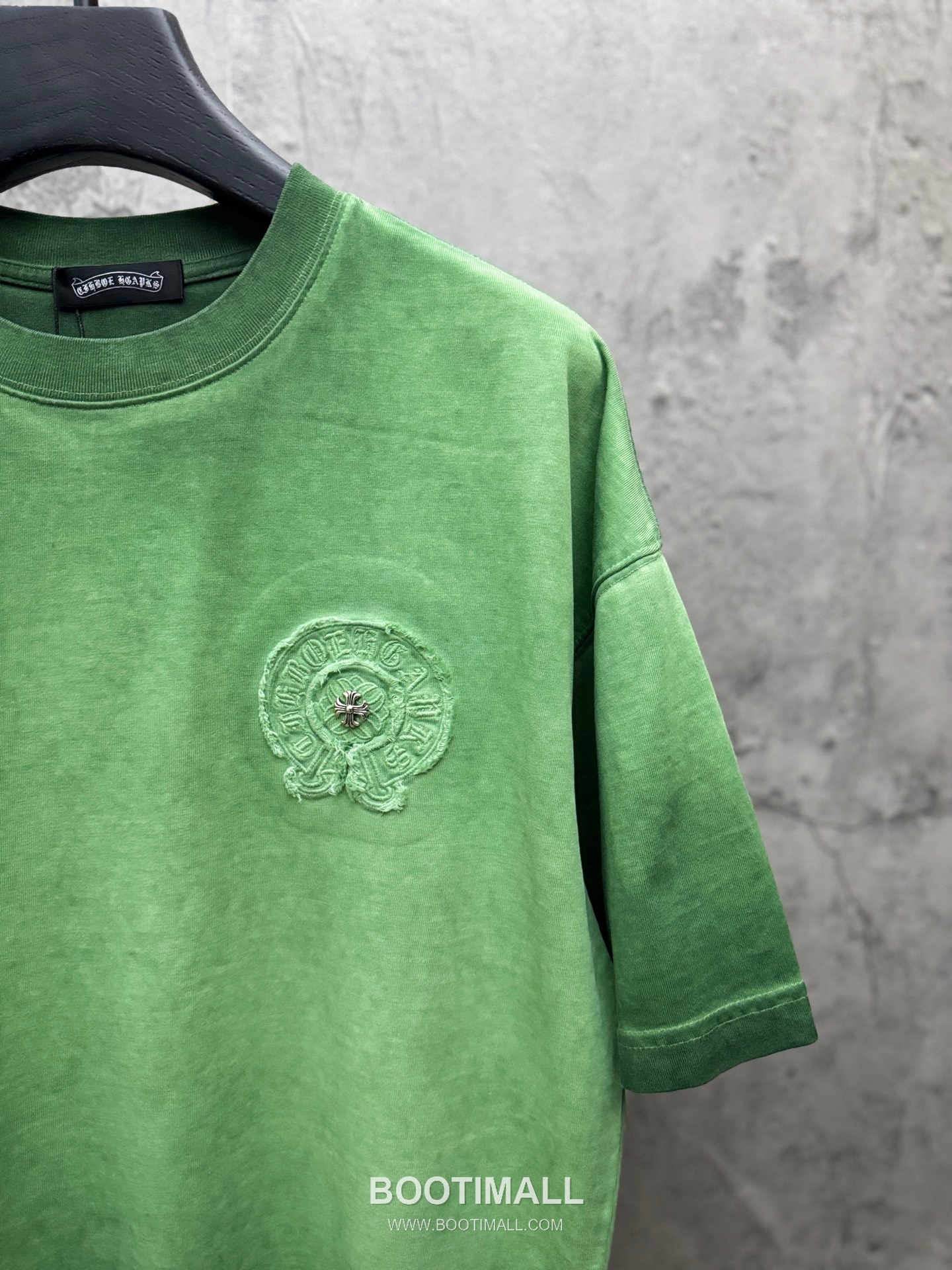 Chrome Hearts Embroidered Logo Washed Cotton Short Sleeve T-Shirt 크롬하츠 엠보 로고 워싱 코튼 반팔 티셔츠 5