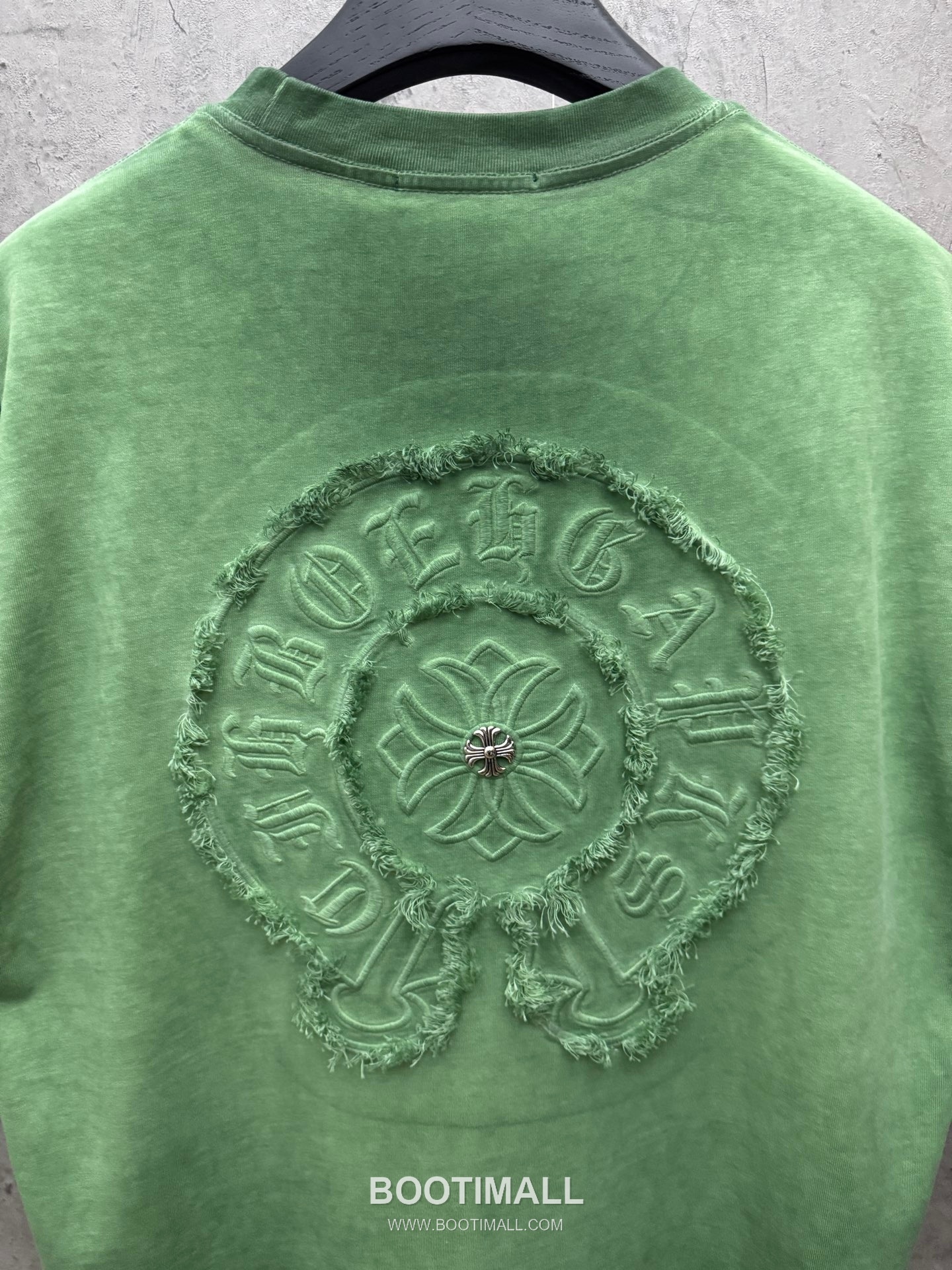 Chrome Hearts Embroidered Logo Washed Cotton Short Sleeve T-Shirt 크롬하츠 엠보 로고 워싱 코튼 반팔 티셔츠 7