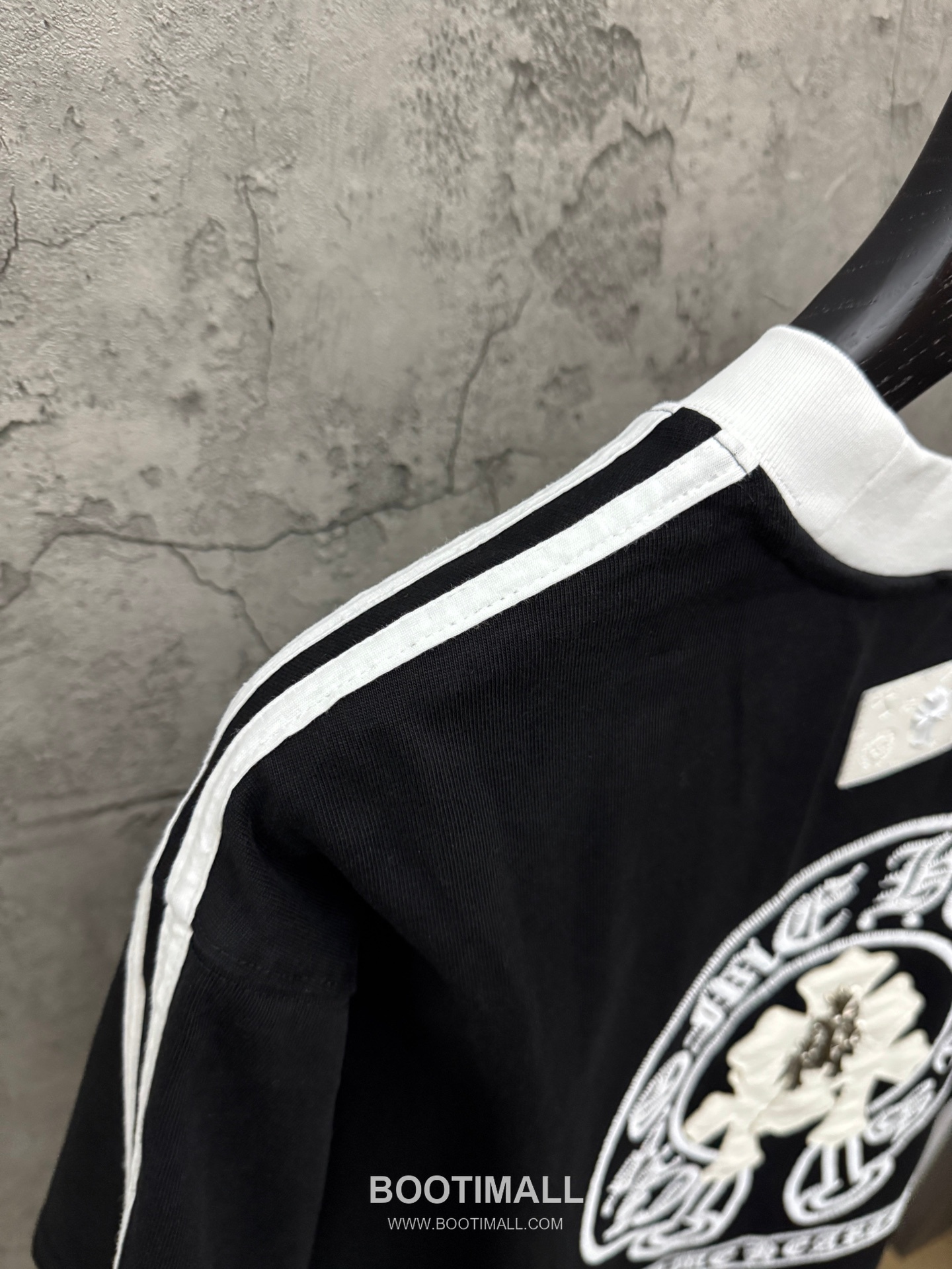 Chrome Hearts Embroidered Cross Raglan Short Sleeve T-Shirt 100% Cotton 크롬하츠 자수 십자가 라글란 반팔 티셔츠 100% 코튼 9