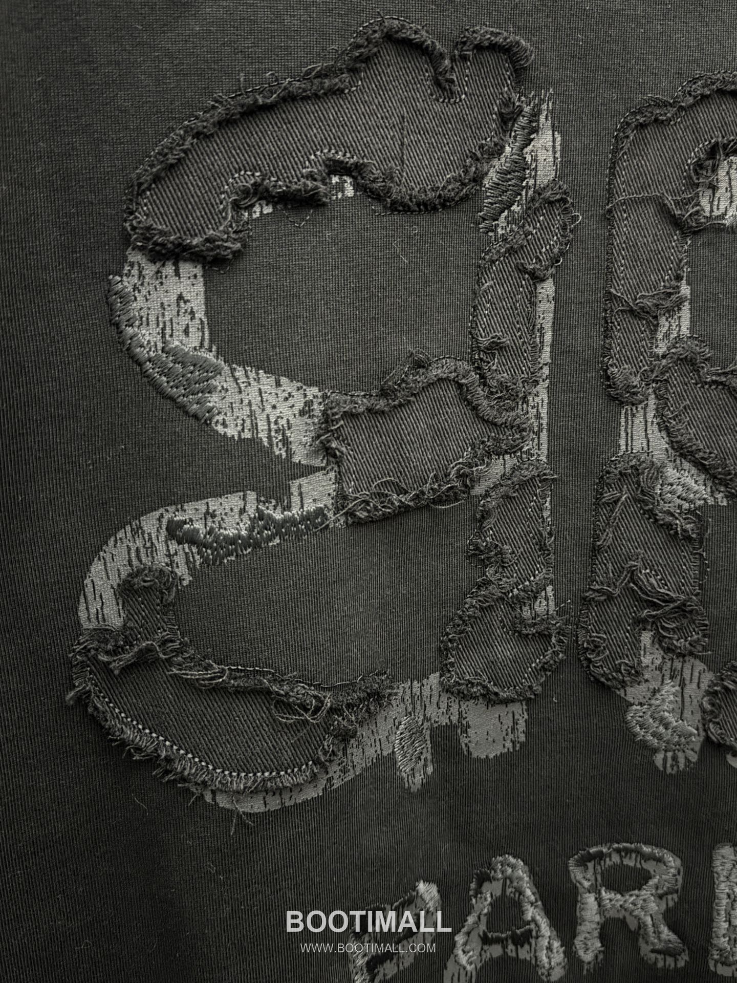 Balenciaga 26SS Digital Print Tassel Embroidery Short Sleeve T-Shirt 발렌시아가 26SS 디지털 프린트 태슬 자수 반팔 티셔츠 8