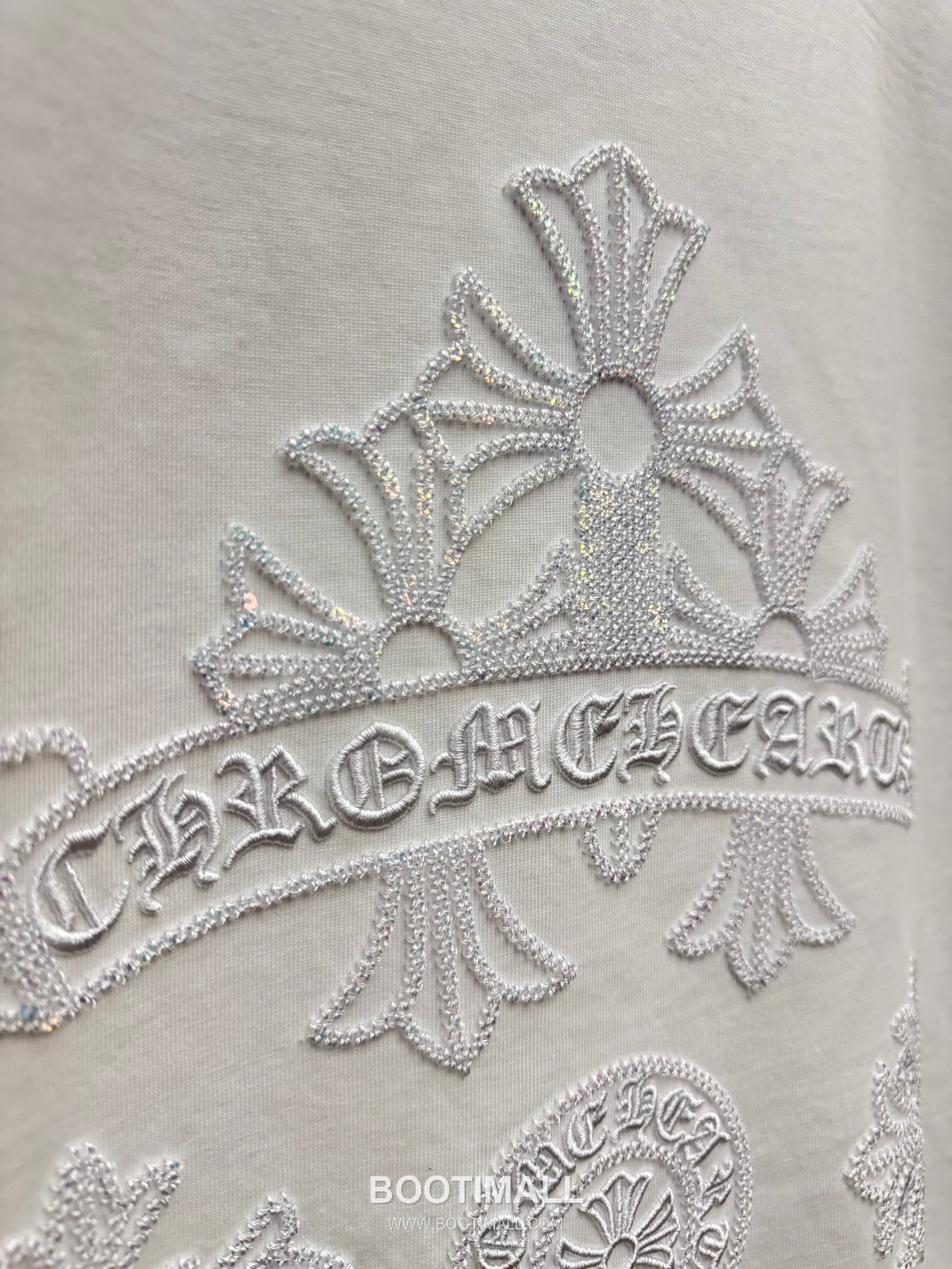 Chrome Hearts Hollow Sequin Cross Embroidery Short Sleeve T-Shirt Cotton 크롬하츠 중공 스팽글 크로스 자수 반팔 티셔츠 코튼 8