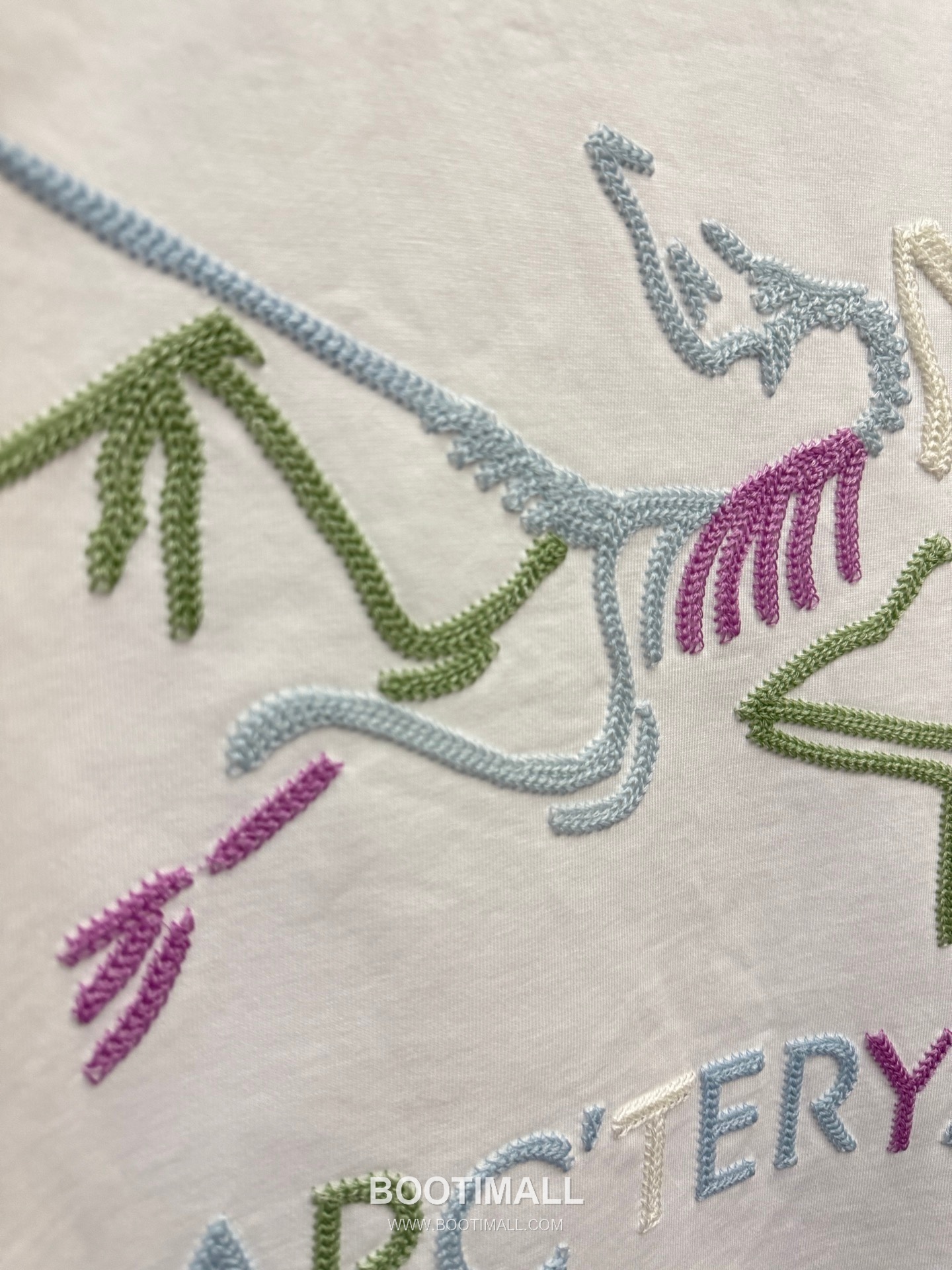 Arcteryx UV Color Change Embroidery Short Sleeve T-Shirt 아크테릭스 UV 컬러 체인지 자수 반팔 티셔츠 8