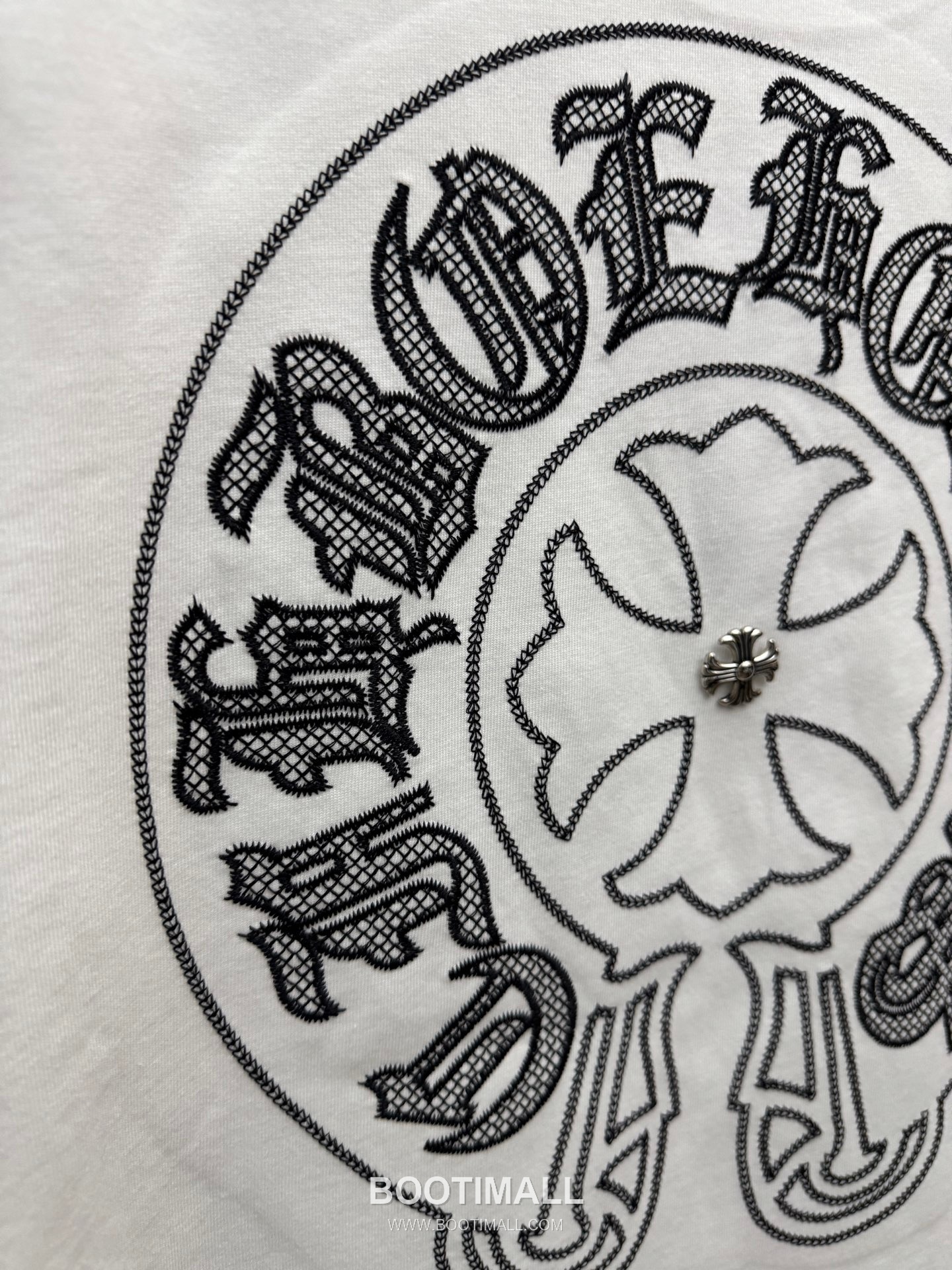 Chrome Hearts Logo Embroidery Cotton Short Sleeve T-Shirt 크롬하츠 로고 자수 코튼 반팔 티셔츠 8