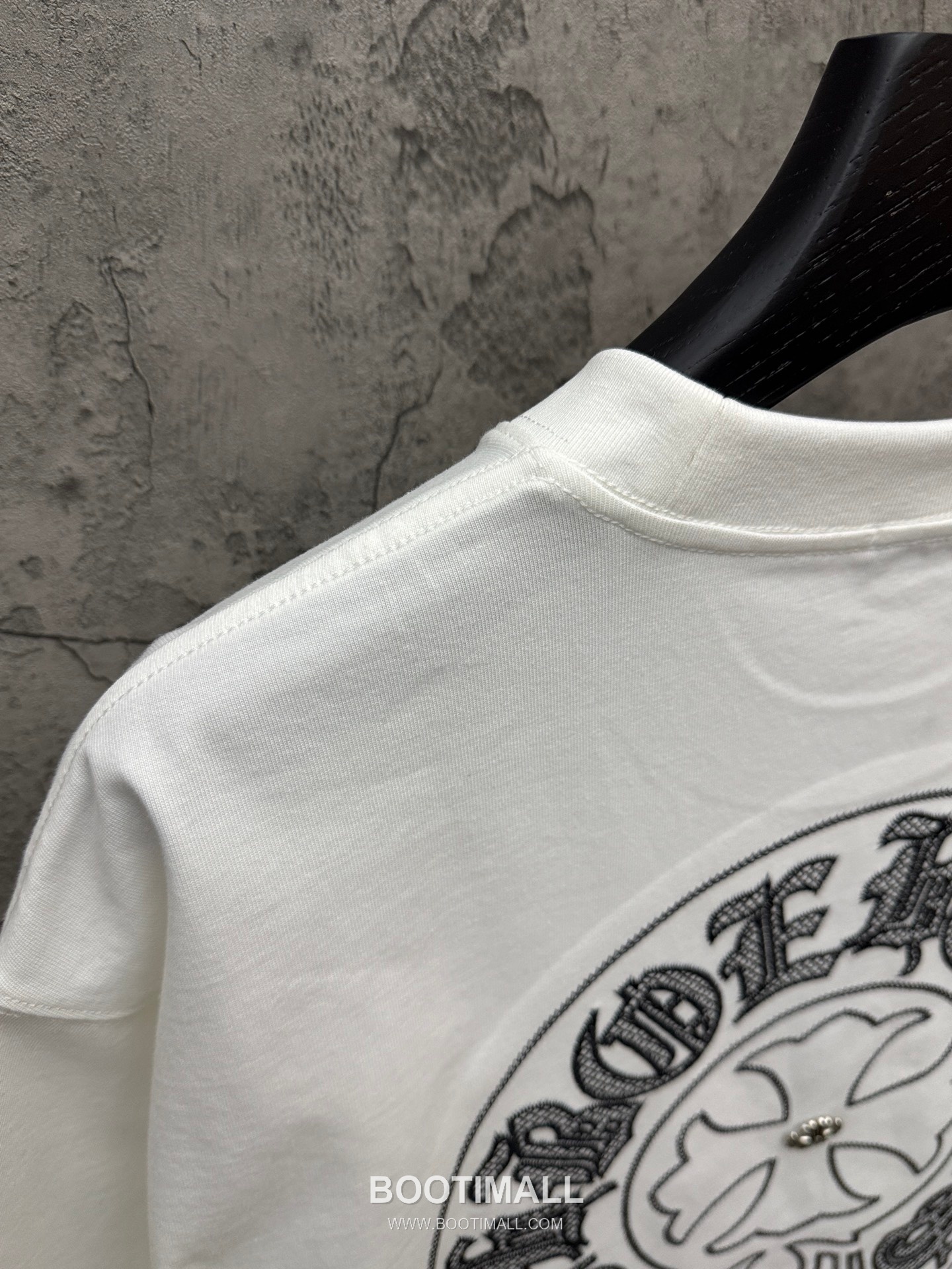 Chrome Hearts Logo Embroidery Cotton Short Sleeve T-Shirt 크롬하츠 로고 자수 코튼 반팔 티셔츠 9