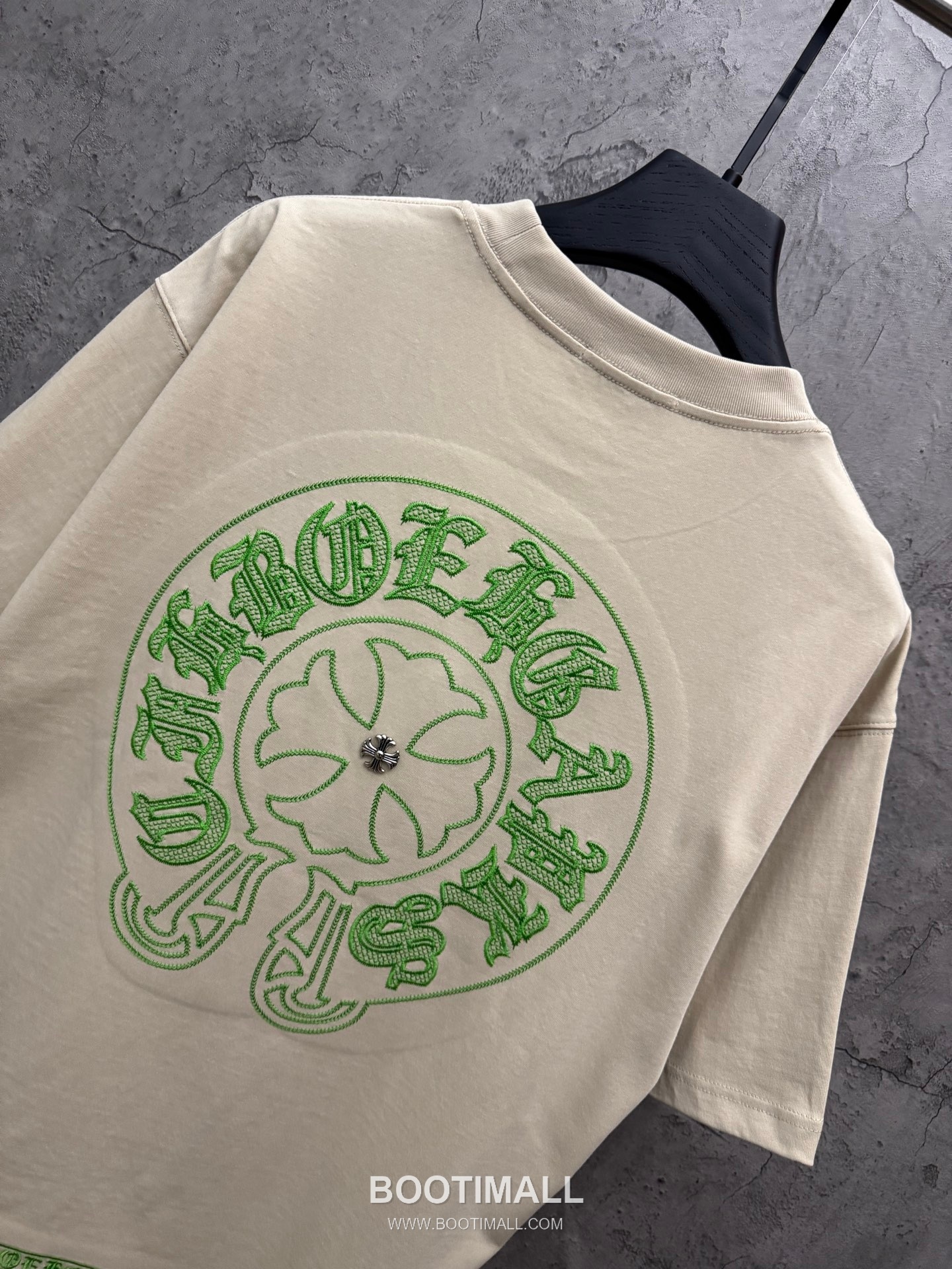 Chrome Hearts Logo Embroidery Cotton Short Sleeve T-Shirt 크롬하츠 로고 자수 코튼 반팔 티셔츠 4