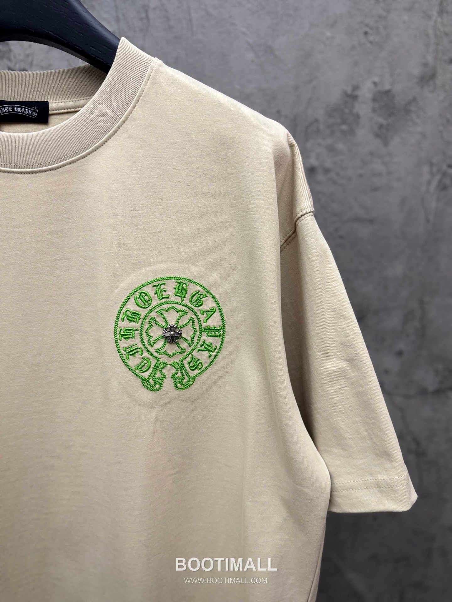 Chrome Hearts Logo Embroidery Cotton Short Sleeve T-Shirt 크롬하츠 로고 자수 코튼 반팔 티셔츠 5