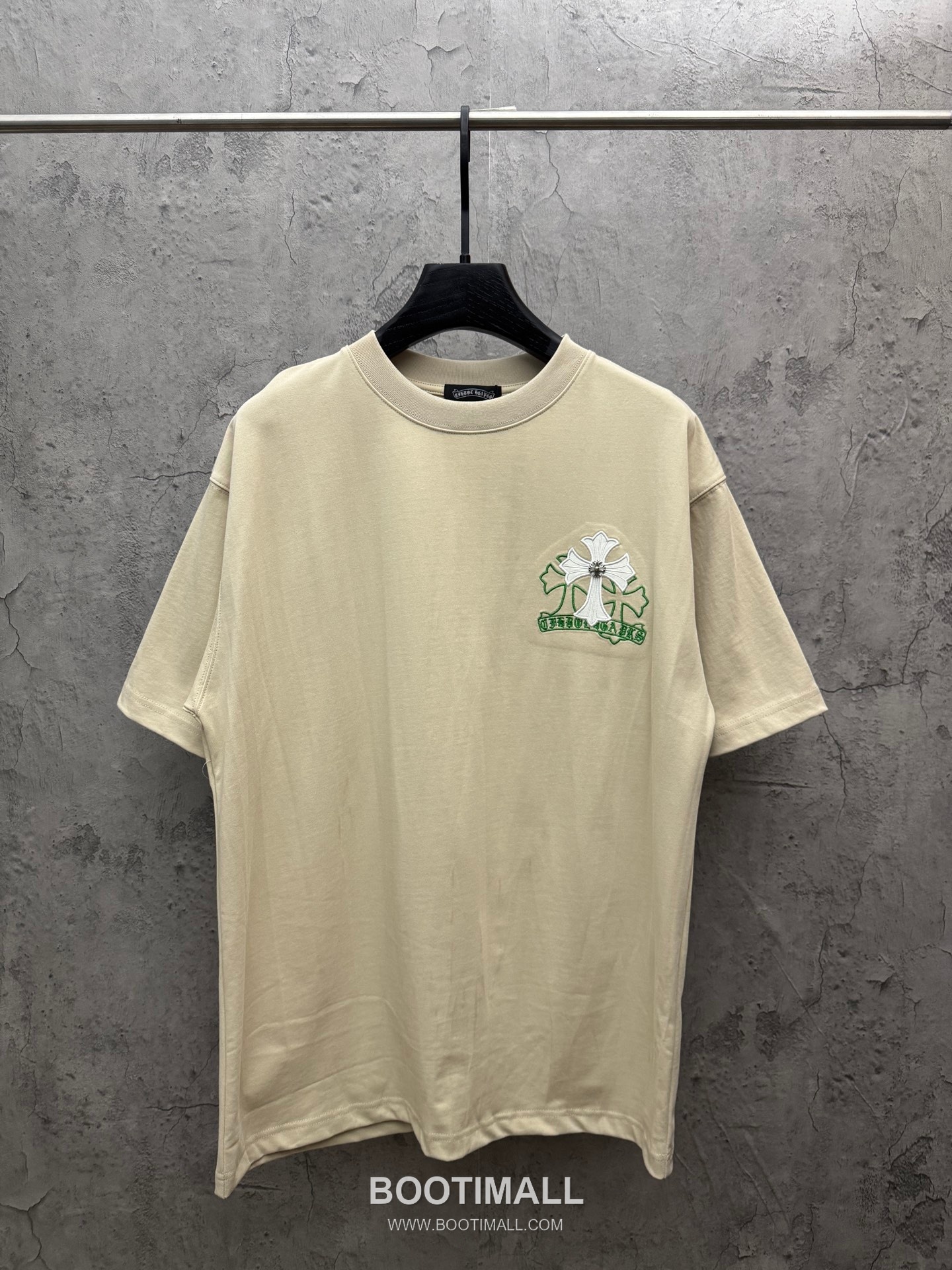 Chrome Hearts Laser Embroidered Cross Short Sleeve T-Shirt 크롬하츠 레이저 자수 크로스 반팔 티셔츠 1