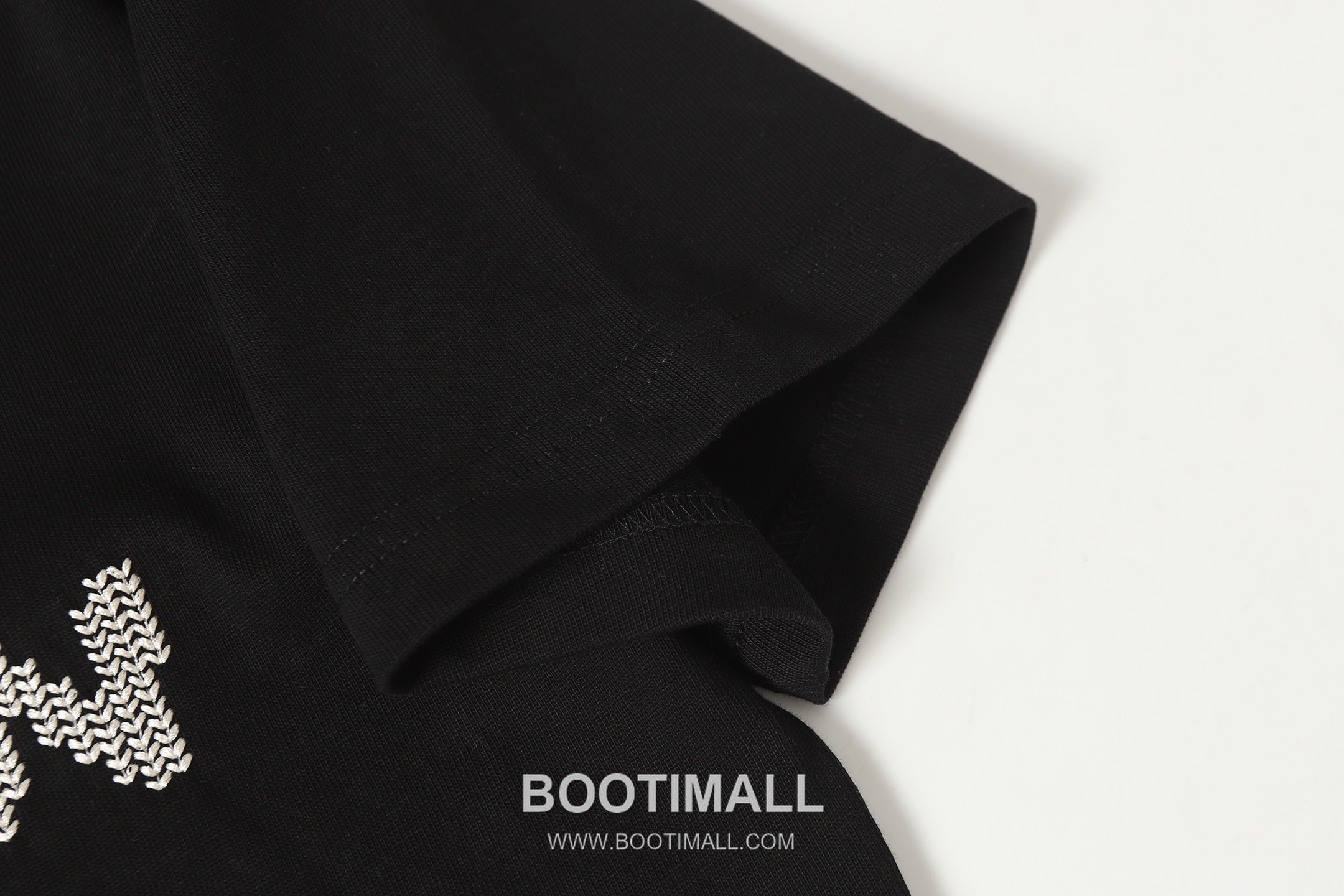 Louis Vuitton Monogram Graffiti Print Round Neck Short Sleeve T-Shirt Cotton 루이비통 모노그램 그라피티 프린트 라운드 넥 반팔 티셔츠 코튼 7