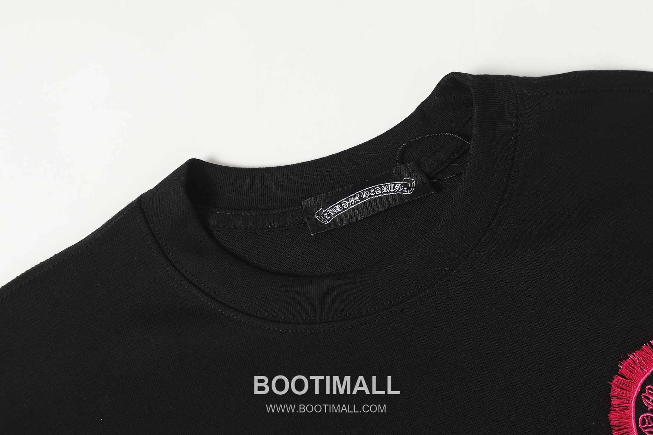 Chrome Hearts Cross Embroidery Fringe Short Sleeve T-Shirt Black White 크롬하츠 크로스 자수 프린지 반팔 티셔츠 블랙 화이트 3