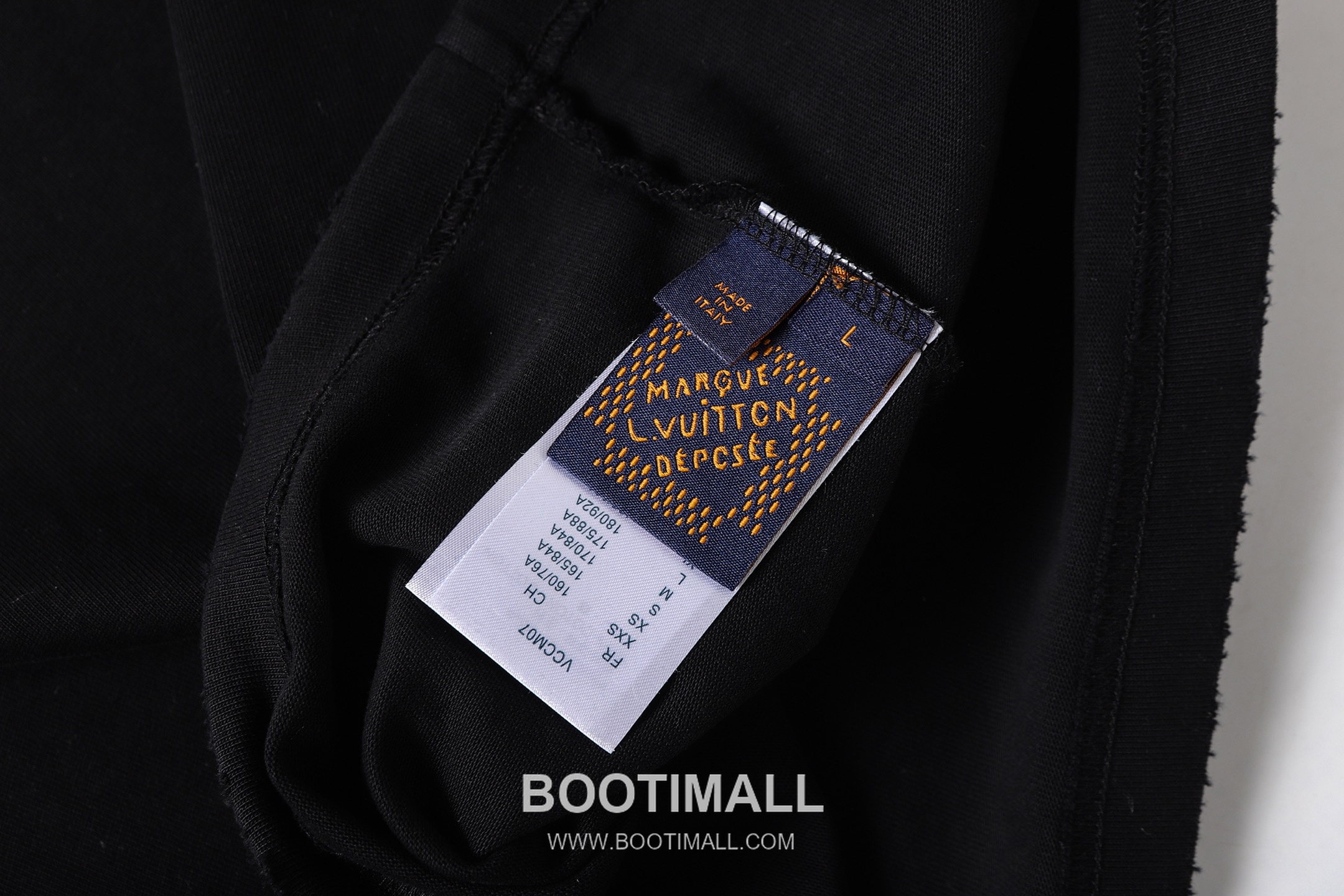 Louis Vuitton Monogram Flower Embroidery Distressed Cotton T-Shirt Black White 루이비통 모노그램 플라워 자수 디스트레스드 코튼 티셔츠 블랙 화이트 5