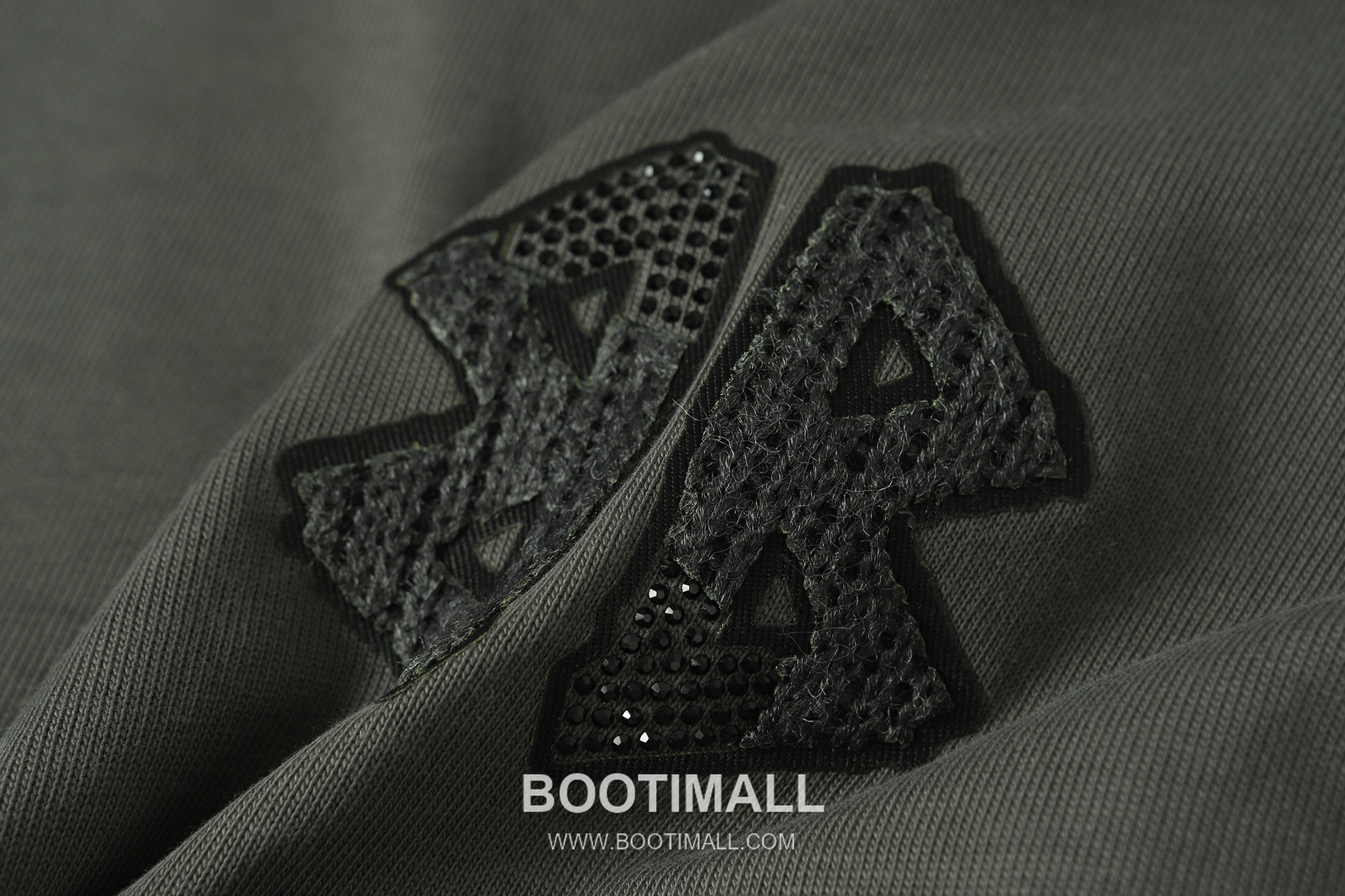 Balenciaga 2026SS Logo Rhinestone Round Neck Short Sleeve T-Shirt 발렌시아가 2026SS 로고 라인스톤 라운드넥 반팔 티셔츠 6