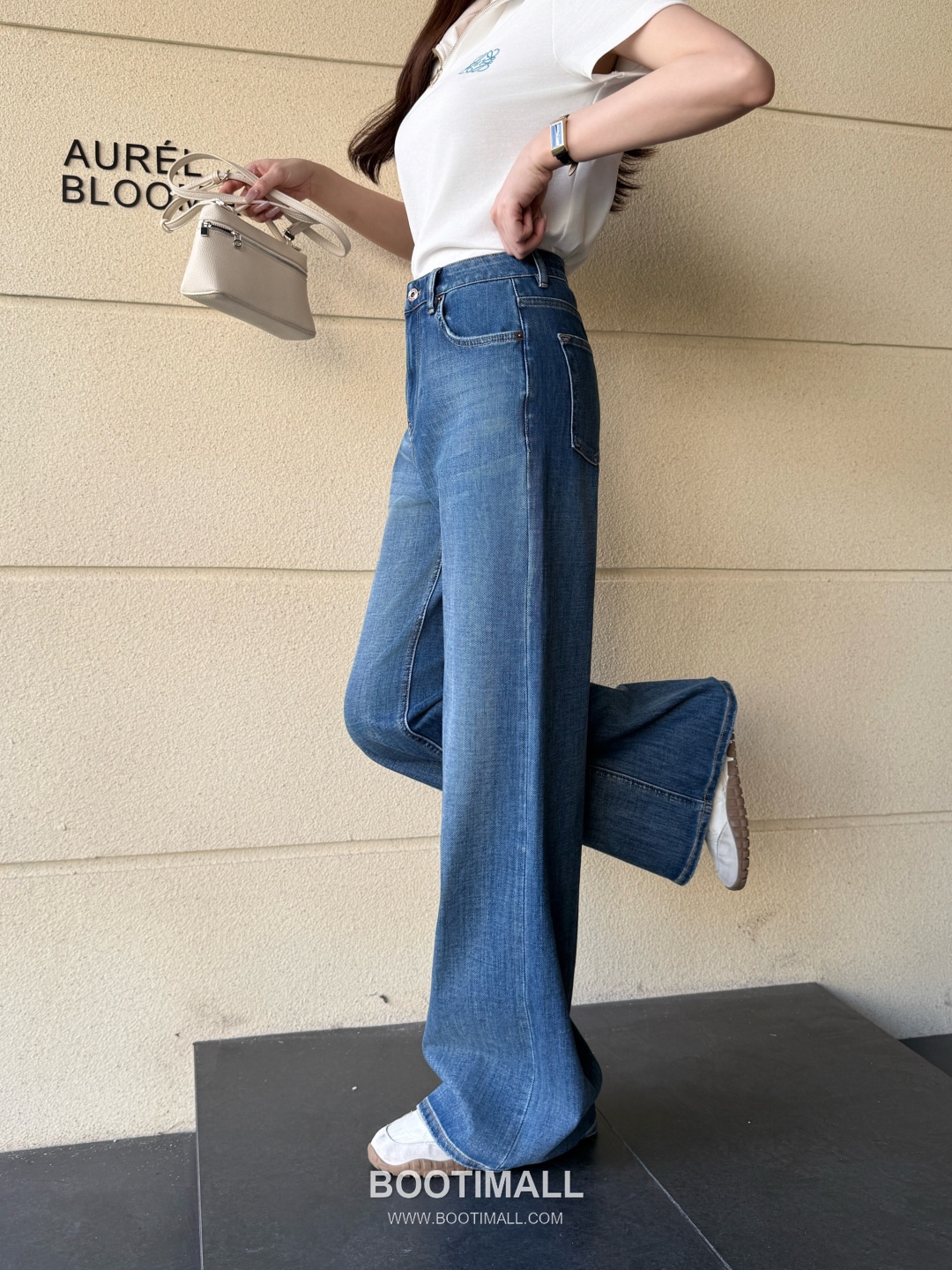 Loewe Anagram Embroidered Wide Leg Denim Jeans Blue 로에베 아나그램 자수 와이드 레그 데님 진 블루 16