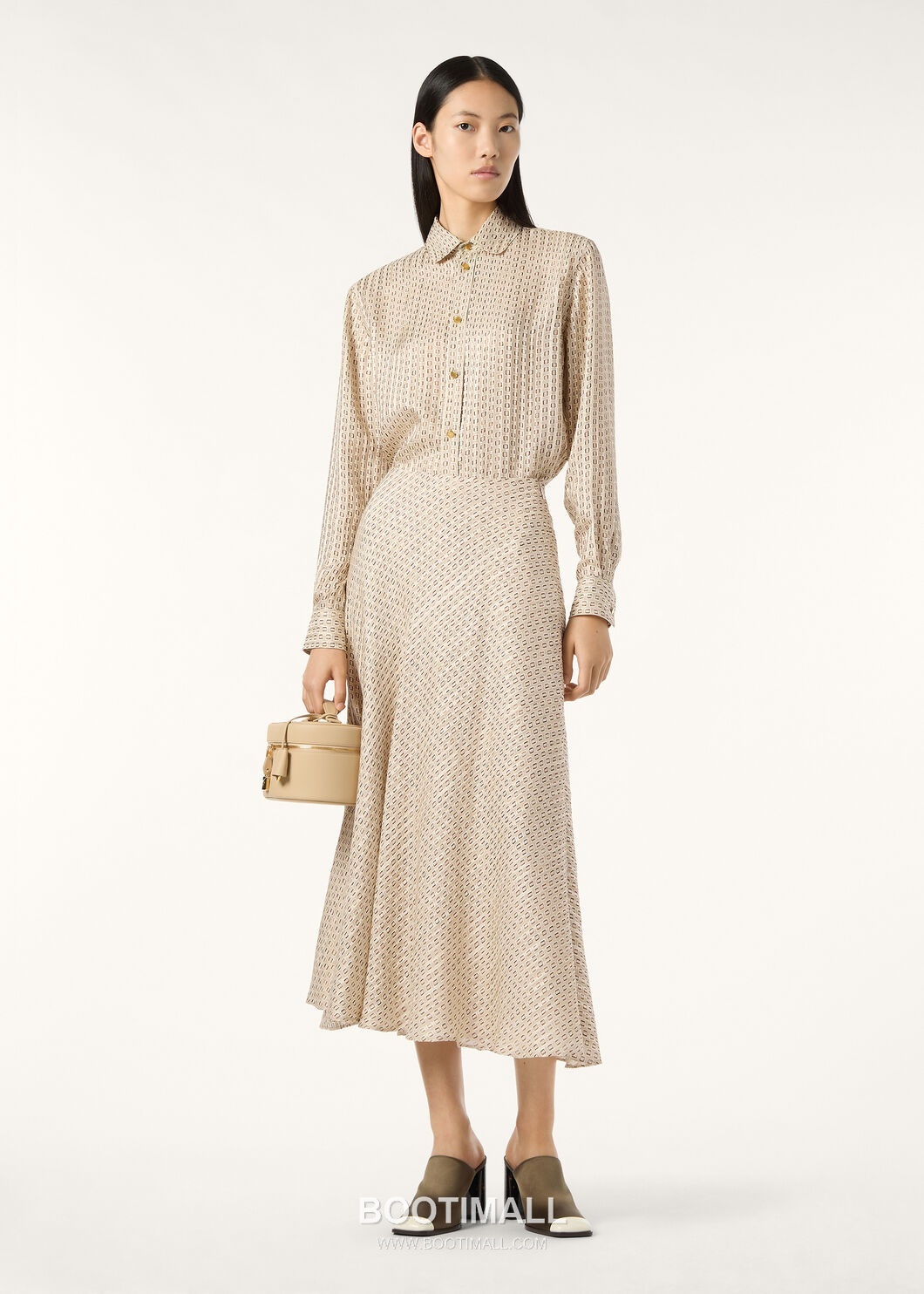 LP Thea Silk Blouse Geometric Print Gold Button 엘피 테아 실크 블라우스 기하학 프린트 골드 버튼 4