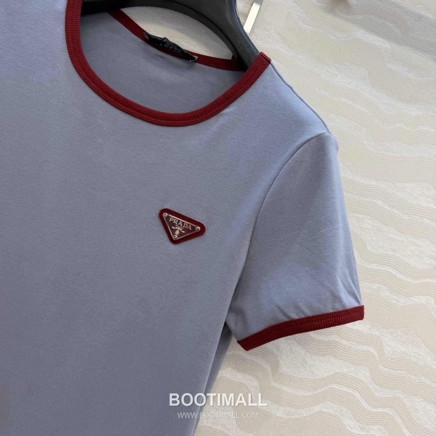 Prada Triangle Logo Cotton T-Shirt White 프라다 트라이앵글 로고 코튼 반팔 티셔츠 화이트 3