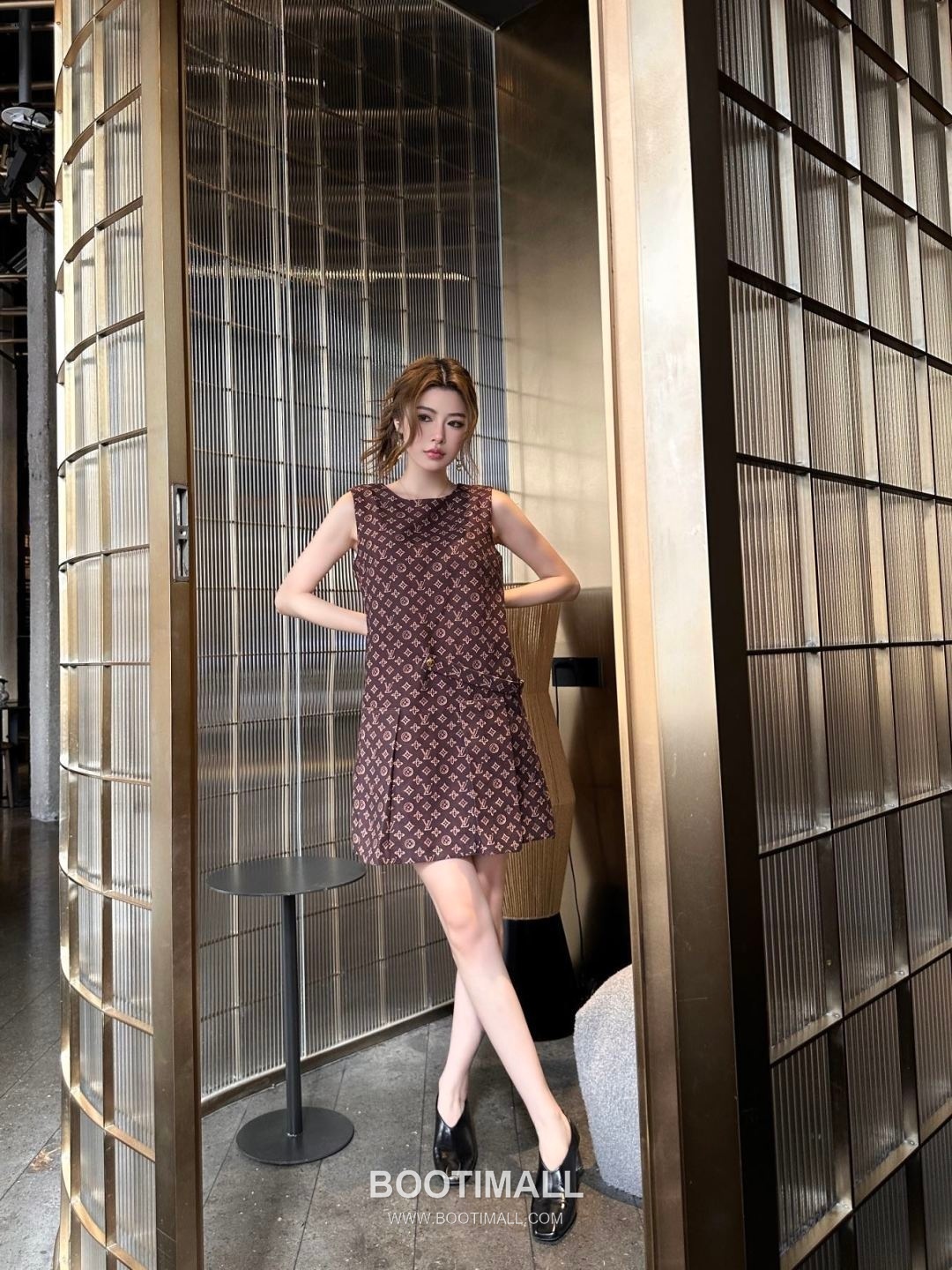 Louis Vuitton Sleeveless A-Line Dress White 루이비통 슬리브리스 A라인 드레스 화이트 13