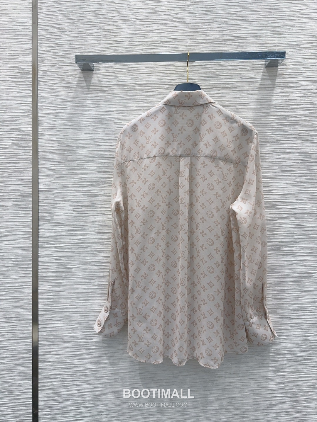 Louis Vuitton Semi-Sheer Logo Print Shirt Light Pink 루이비통 세미 시어 로고 프린트 셔츠 라이트 핑크 9