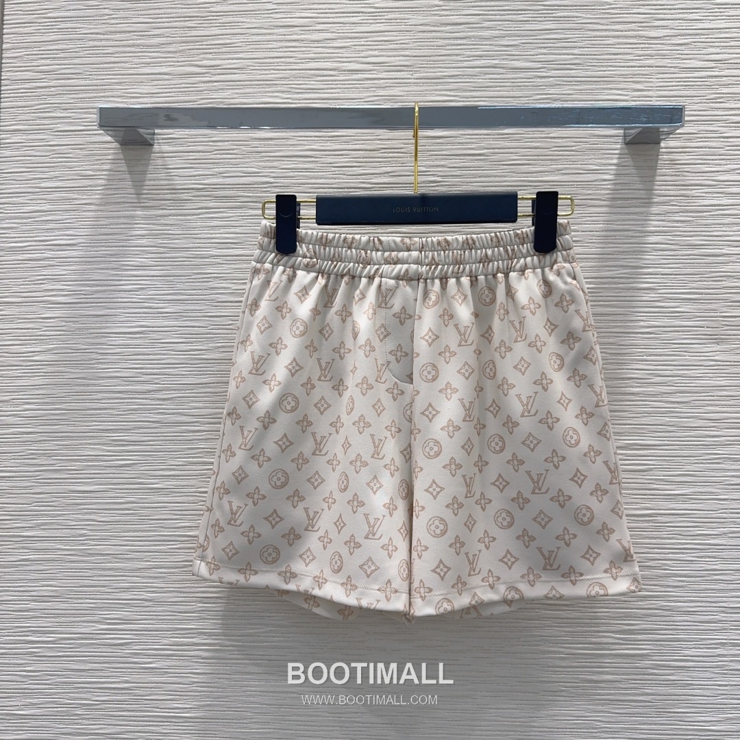 Louis Vuitton Monogram Pattern Cotton Blend Two-Piece Set Beige 루이비통 모노그램 패턴 코튼 블렌드 투피스 세트 베이지 11