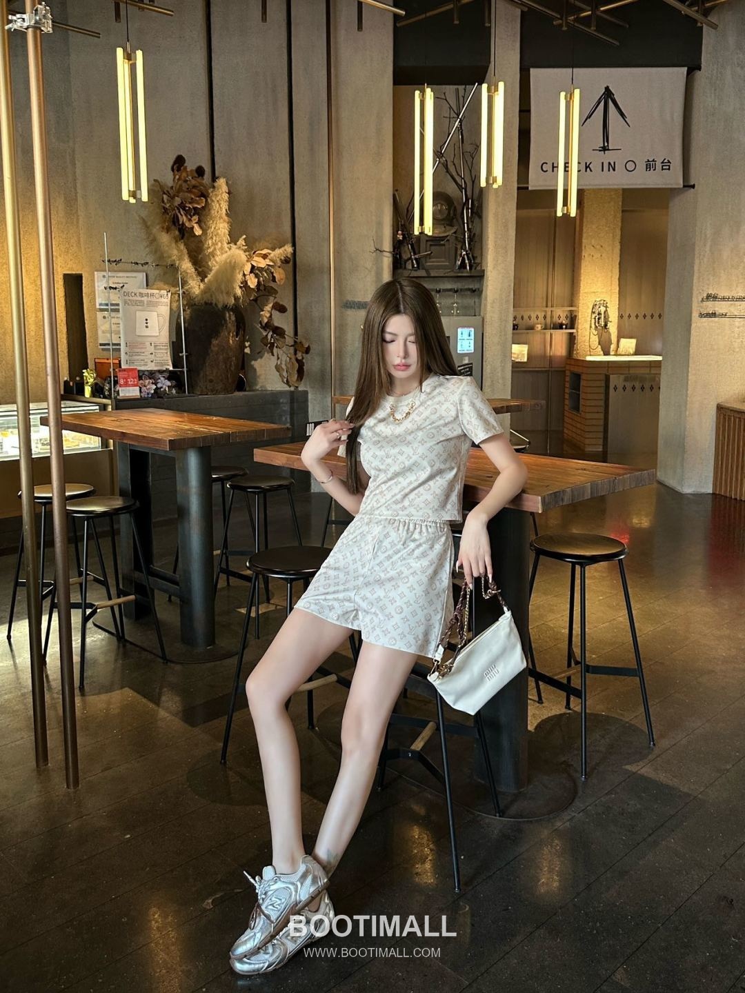 Louis Vuitton Monogram Pattern Cotton Blend Two-Piece Set Beige 루이비통 모노그램 패턴 코튼 블렌드 투피스 세트 베이지 20