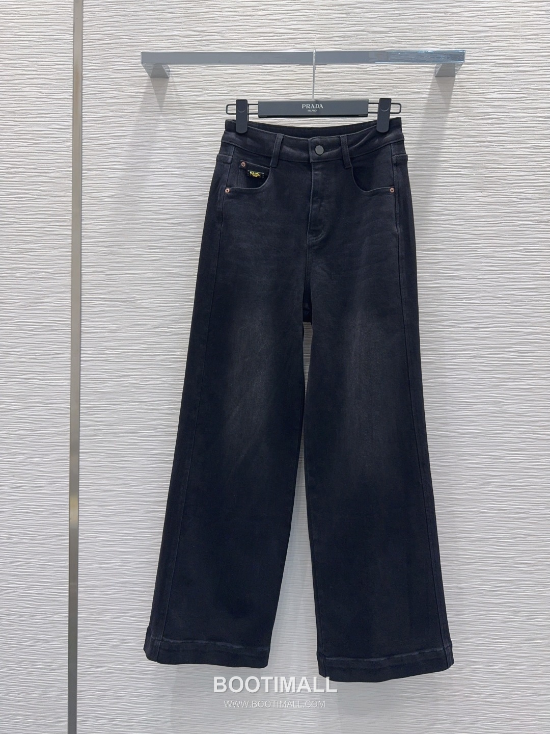Prada Denim Wide Leg Jeans Black 프라다 데님 와이드 레그 진 블랙 1