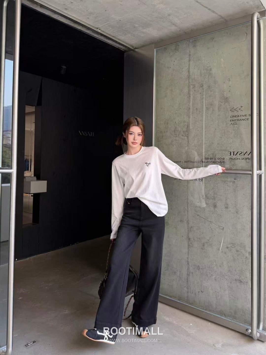 Prada Denim Wide Leg Jeans Black 프라다 데님 와이드 레그 진 블랙 12