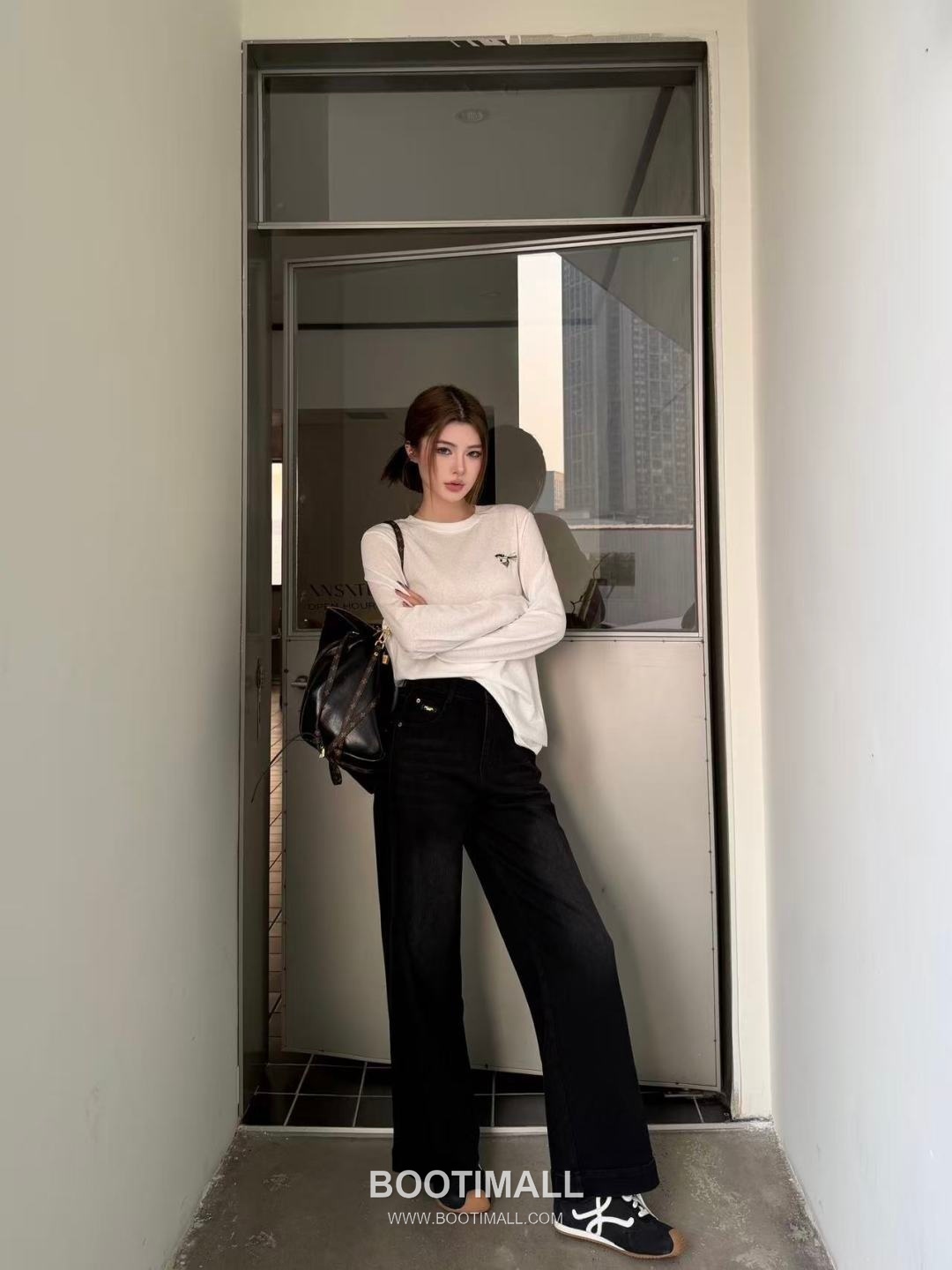 Prada Denim Wide Leg Jeans Black 프라다 데님 와이드 레그 진 블랙 15