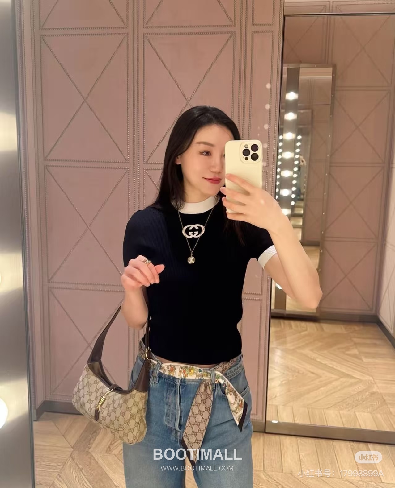 Gucci GG Logo Contrast Knit Short Sleeve Top Black White 구찌 GG 로고 콘트라스트 니트 반팔 티셔츠 블랙 화이트 2